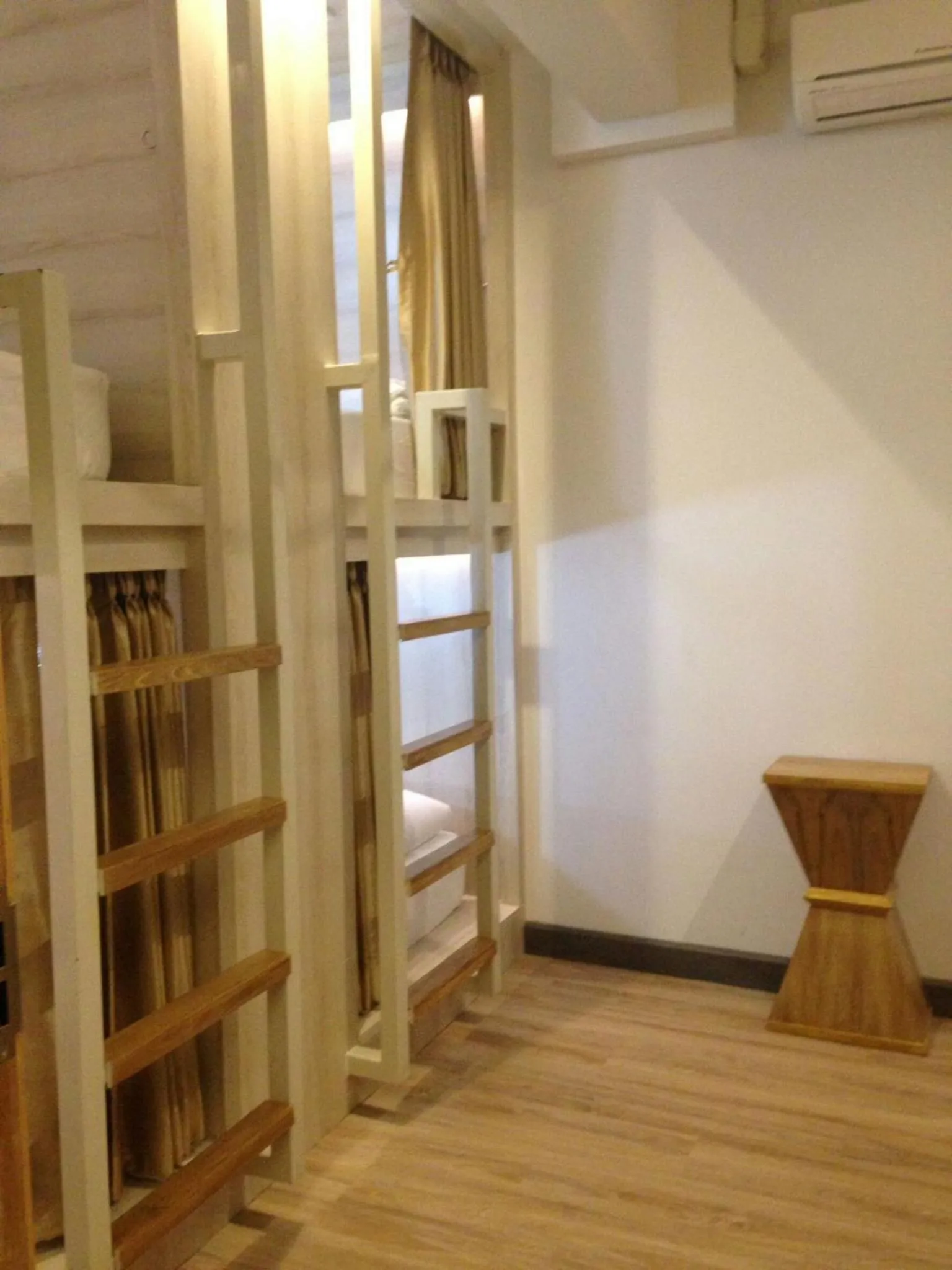 Photo of the whole room in Mariya Lady Hostel Suvarnabhumi Airport