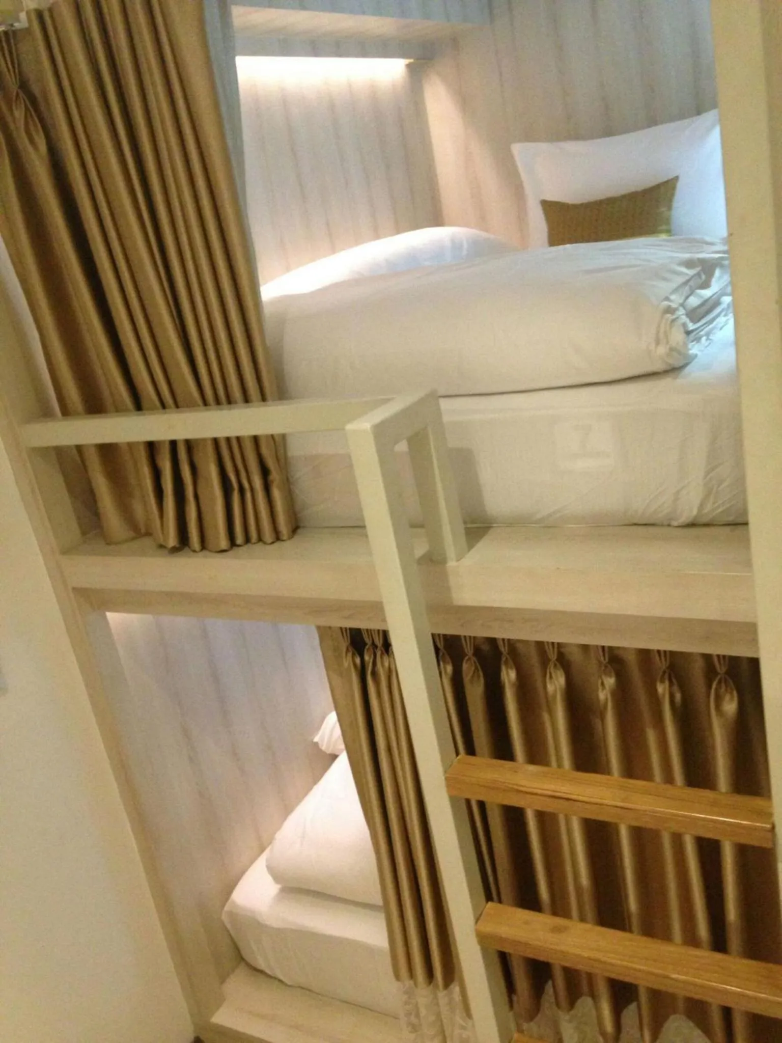 Bed in Mariya Lady Hostel Suvarnabhumi Airport