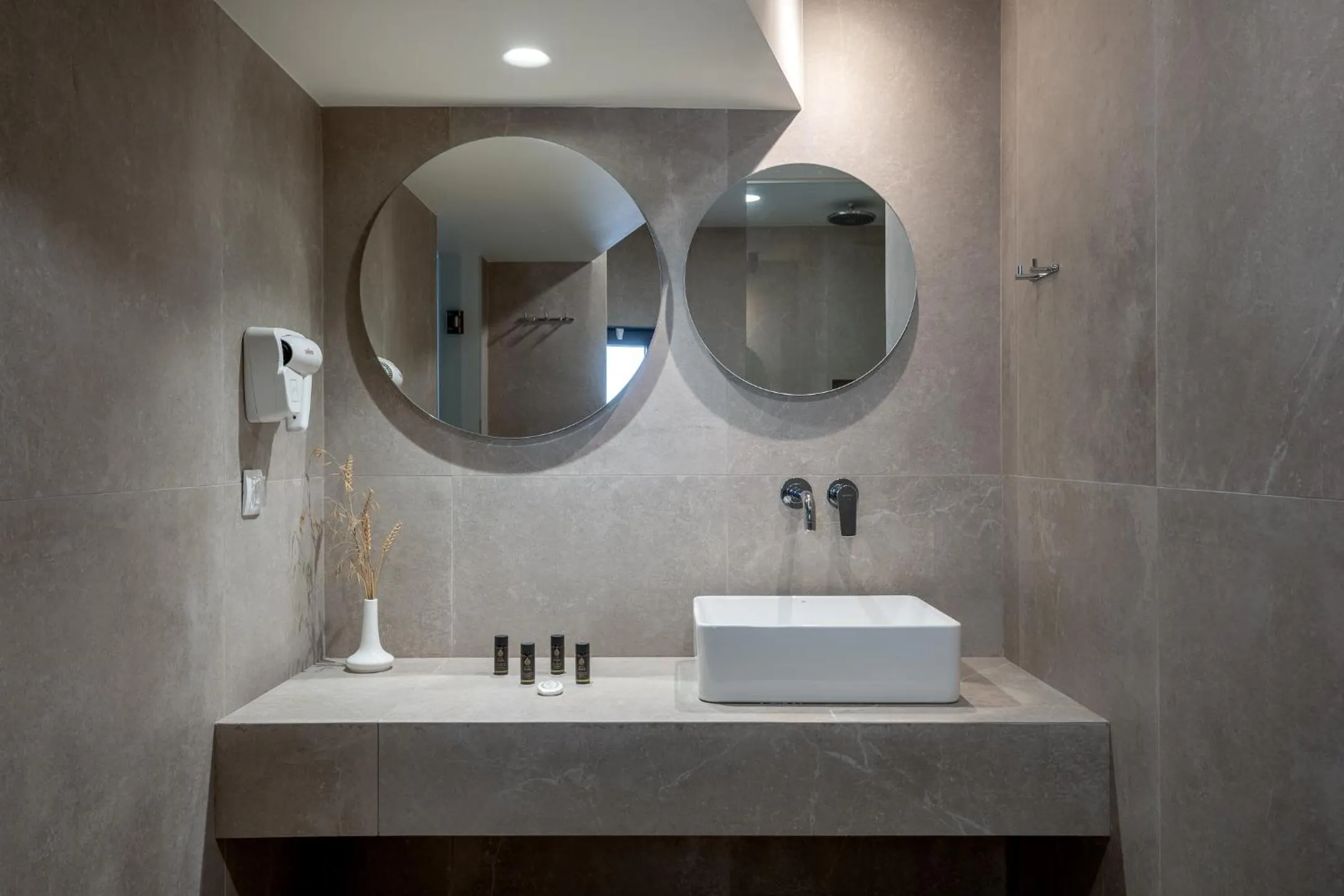 Mirtilos Studios & Apartments