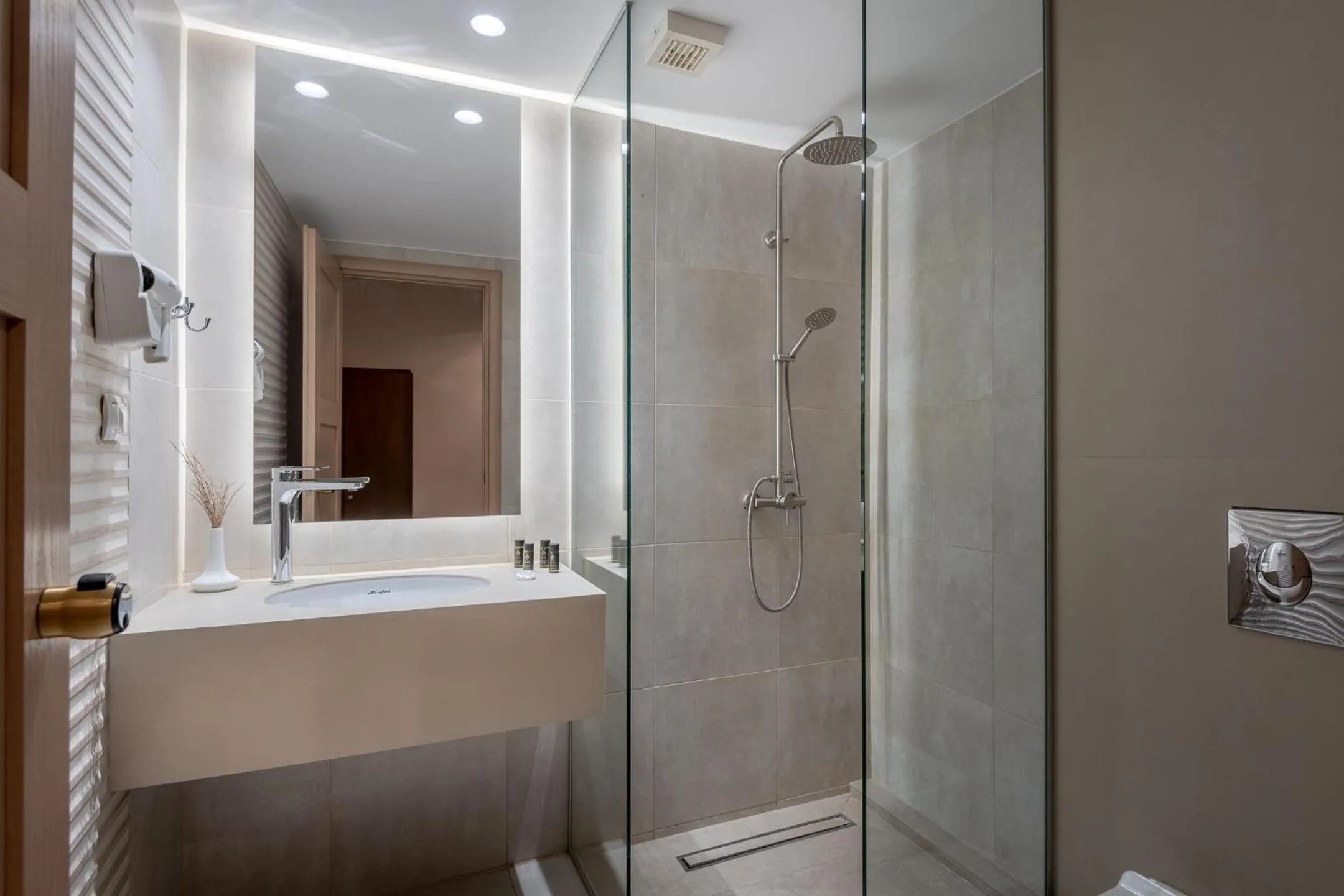 Mirtilos Studios & Apartments