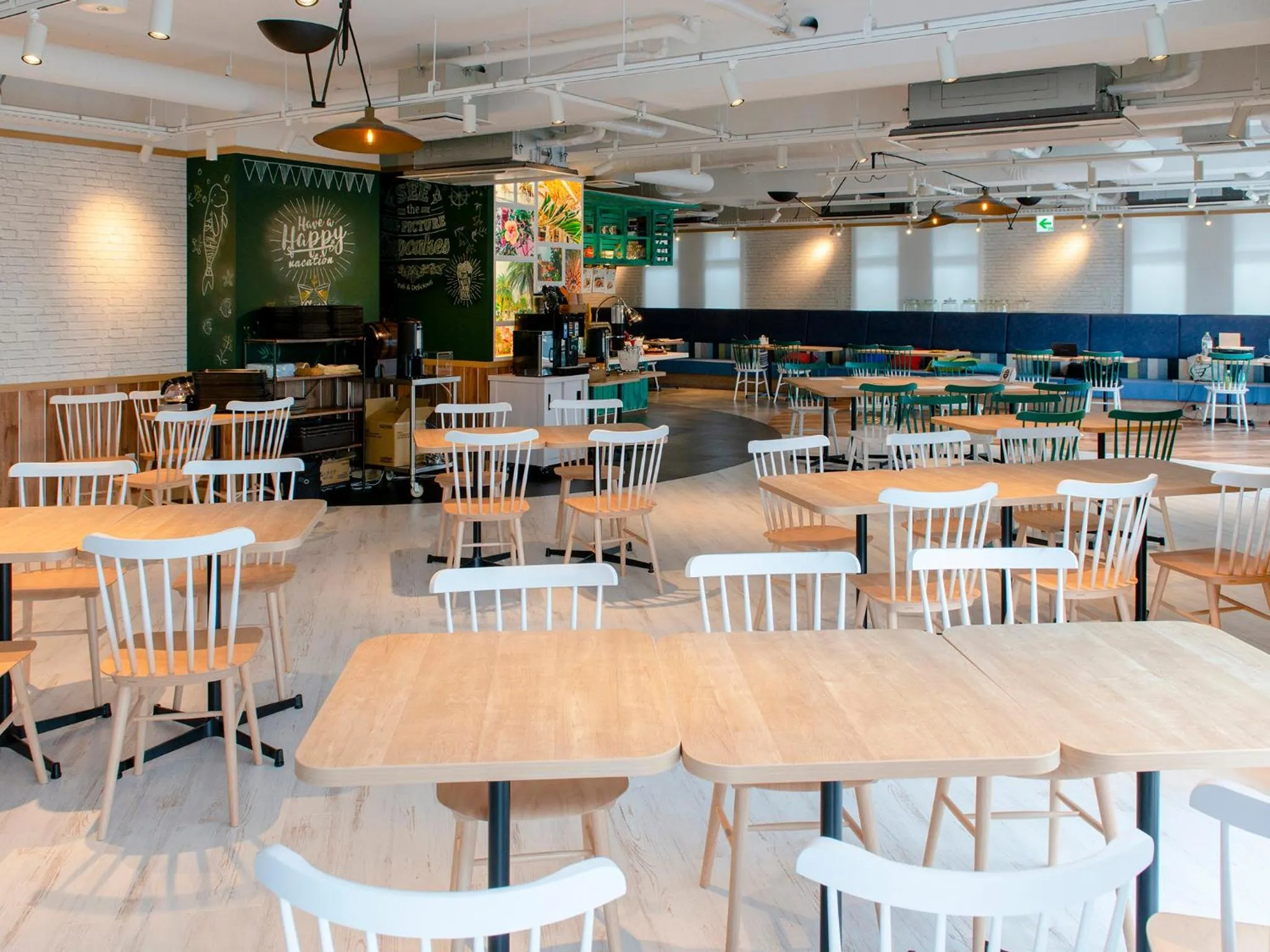 Restaurant/places to eat in La'gent Hotel Okinawa Chatan Hotel and Hostel