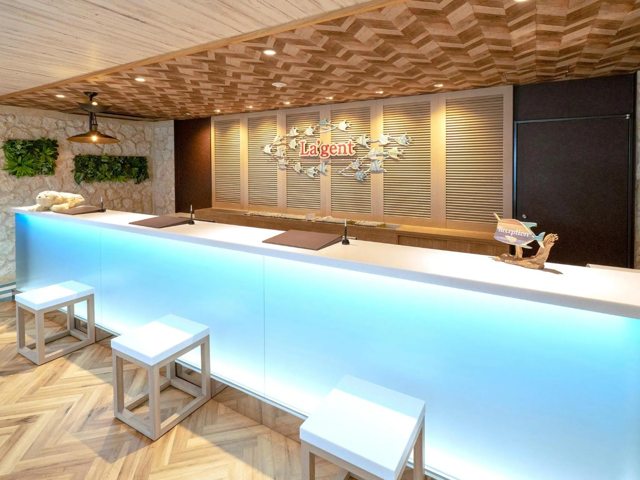 Lobby or reception in La'gent Hotel Okinawa Chatan Hotel and Hostel
