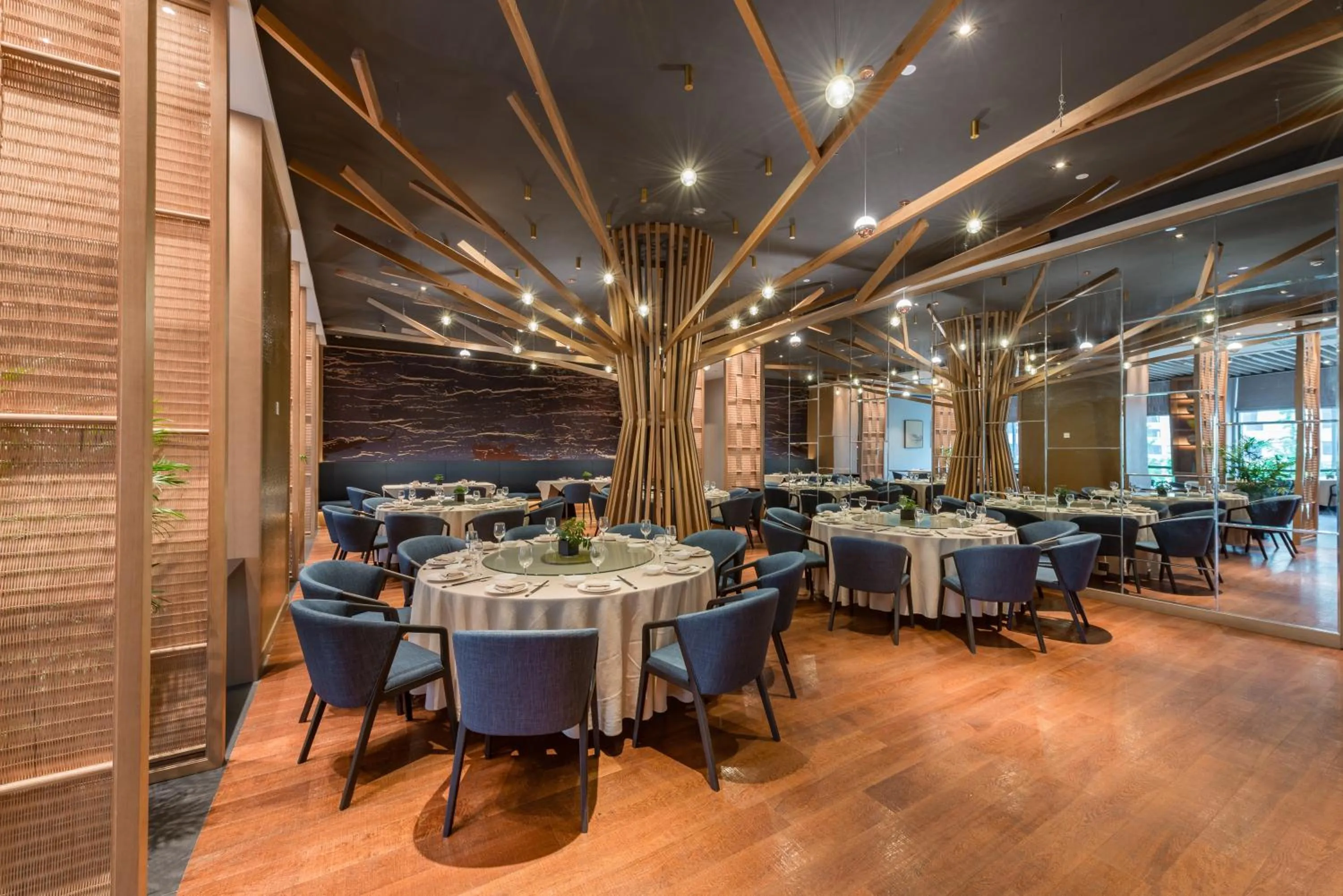 Restaurant/places to eat in Yiting Hotel Yuanzhou, Shanghai