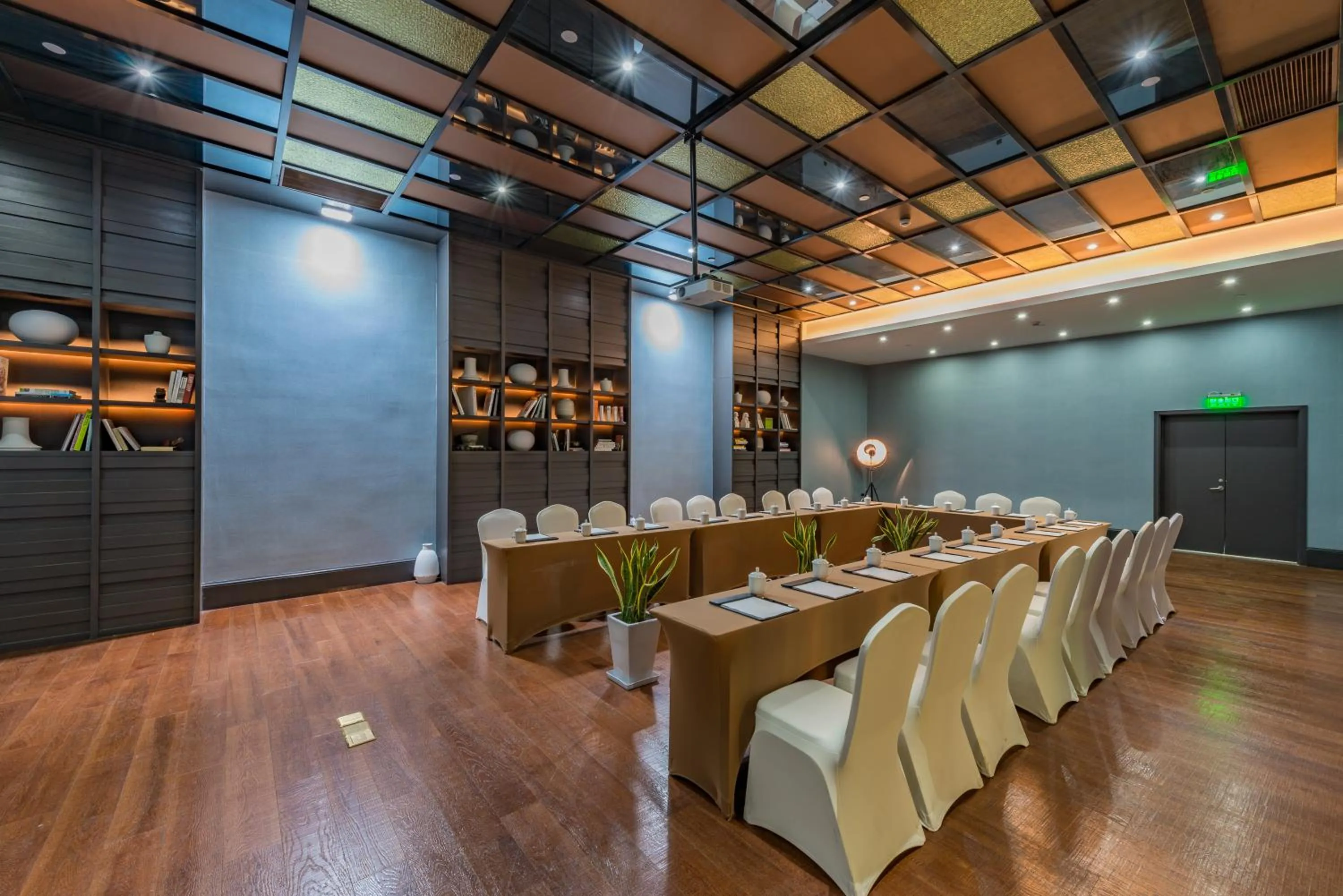 Meeting/conference room in Yiting Hotel Yuanzhou, Shanghai