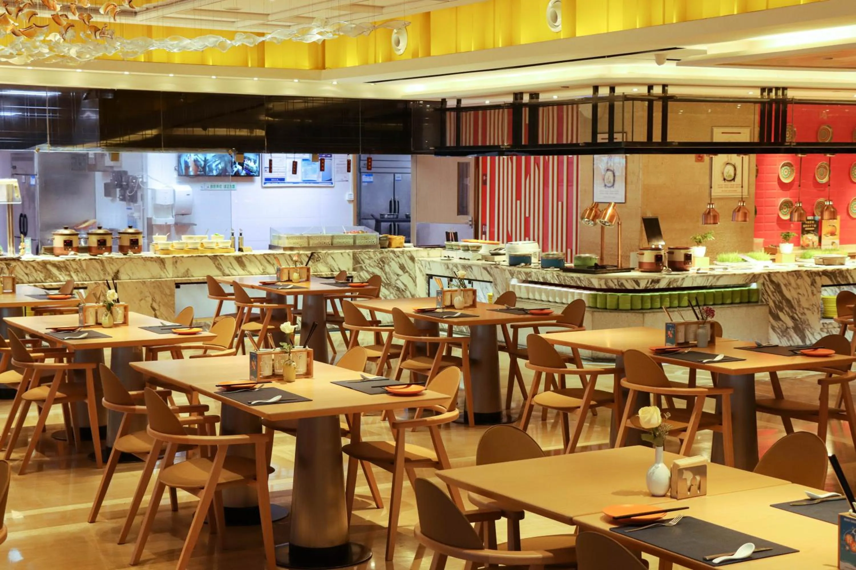 Xiamen Airlines Lakeside Hotel