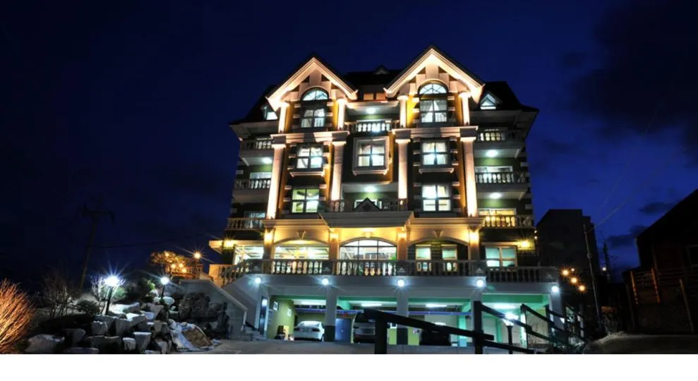 Property building in Pension Badawa