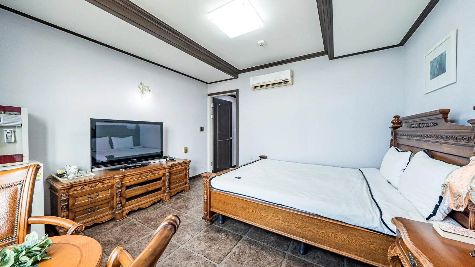 Photo of the whole room, Bed in Pension Badawa