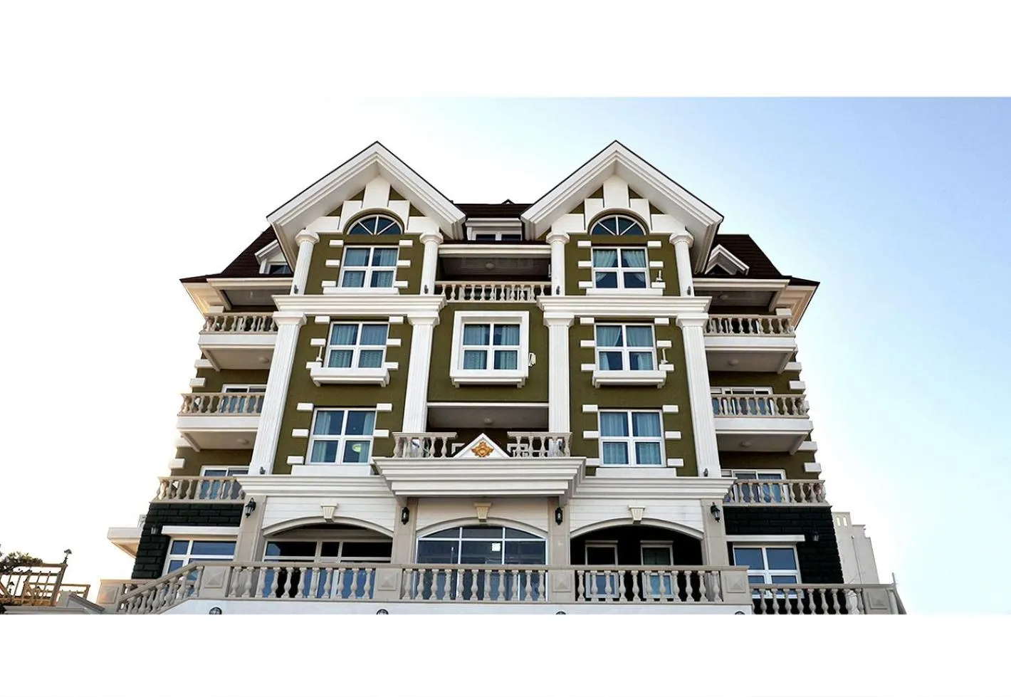 Property building in Pension Badawa