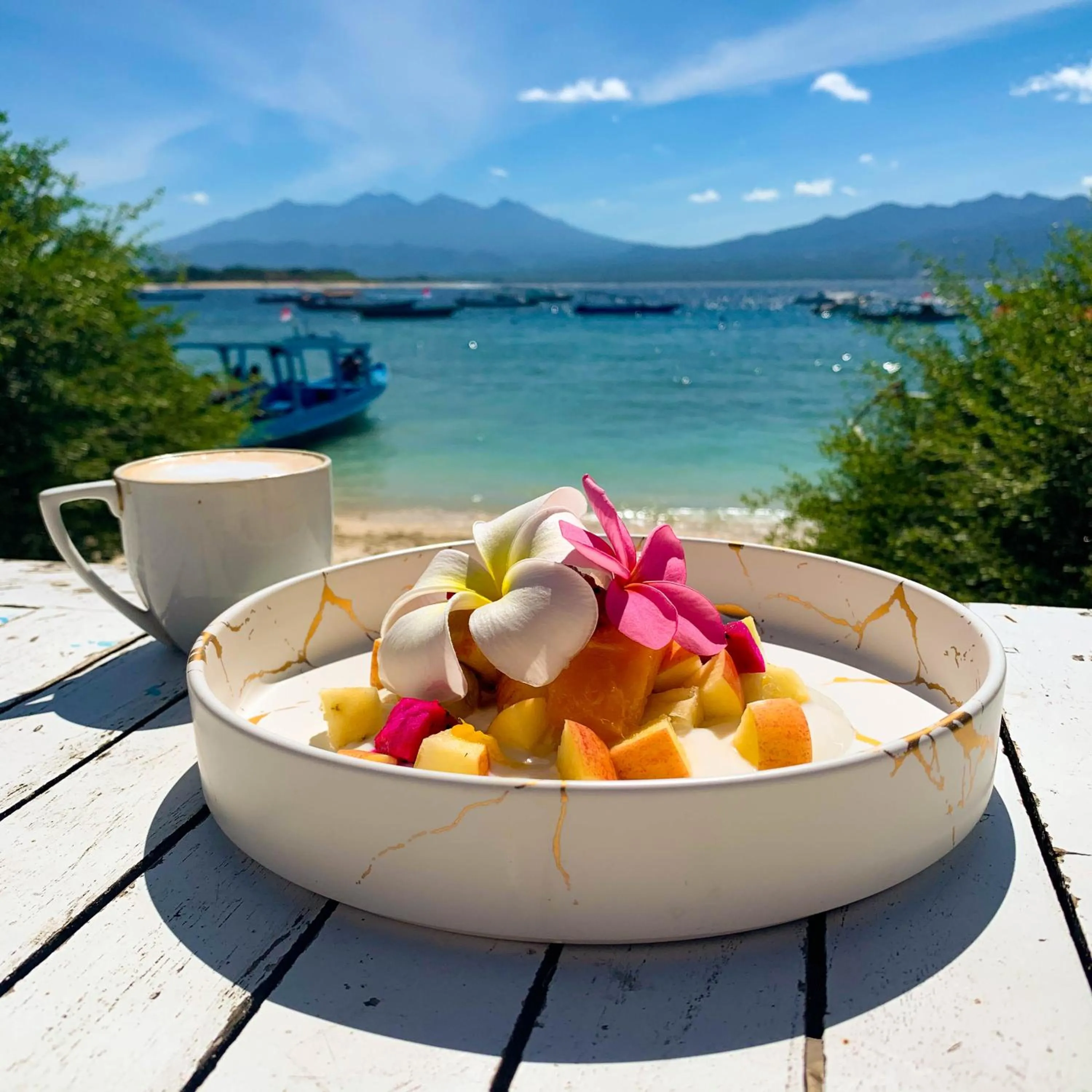 Breakfast in Tír na nÓg Beachfront Resort