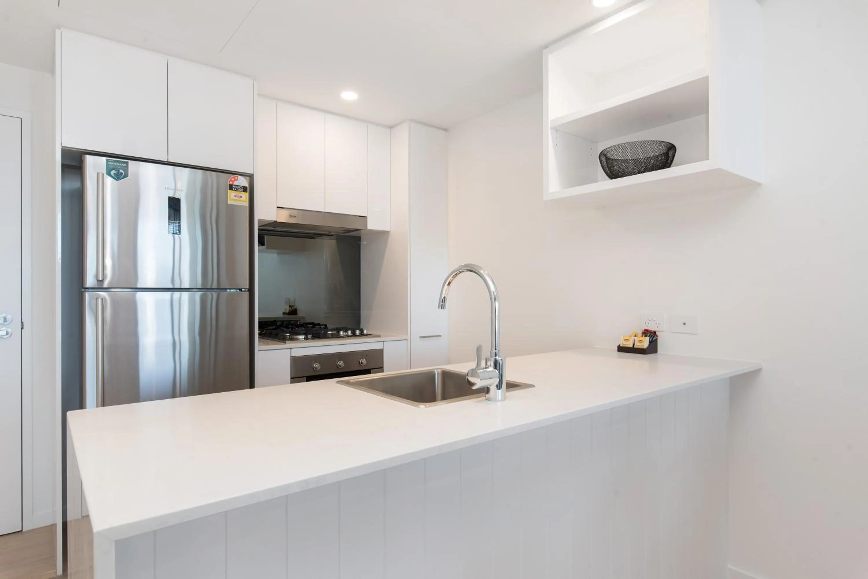 Kitchen or kitchenette in Ivy and Eve Apartments by CLLIX