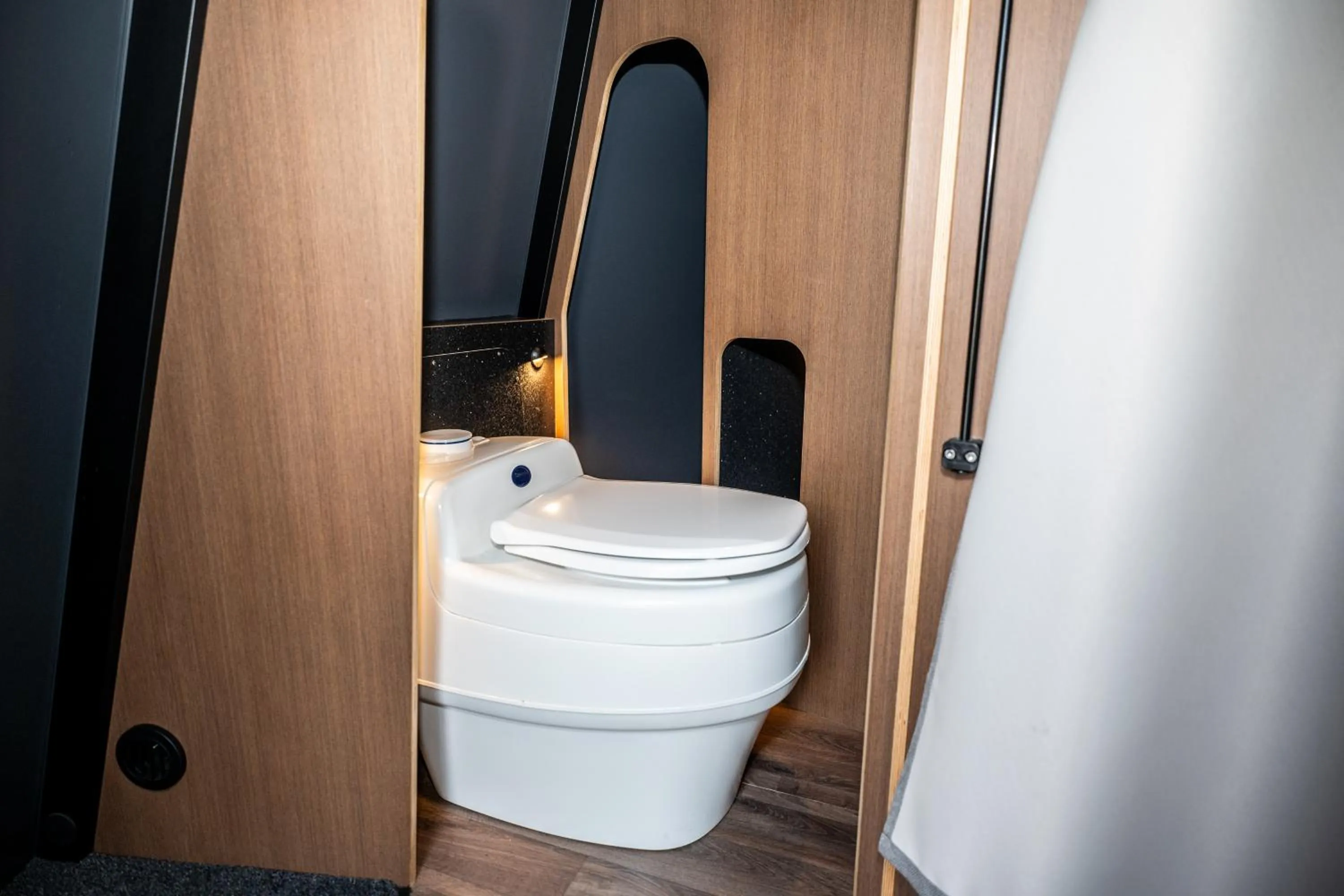 Toilet in Arctic Guesthouse & Igloos