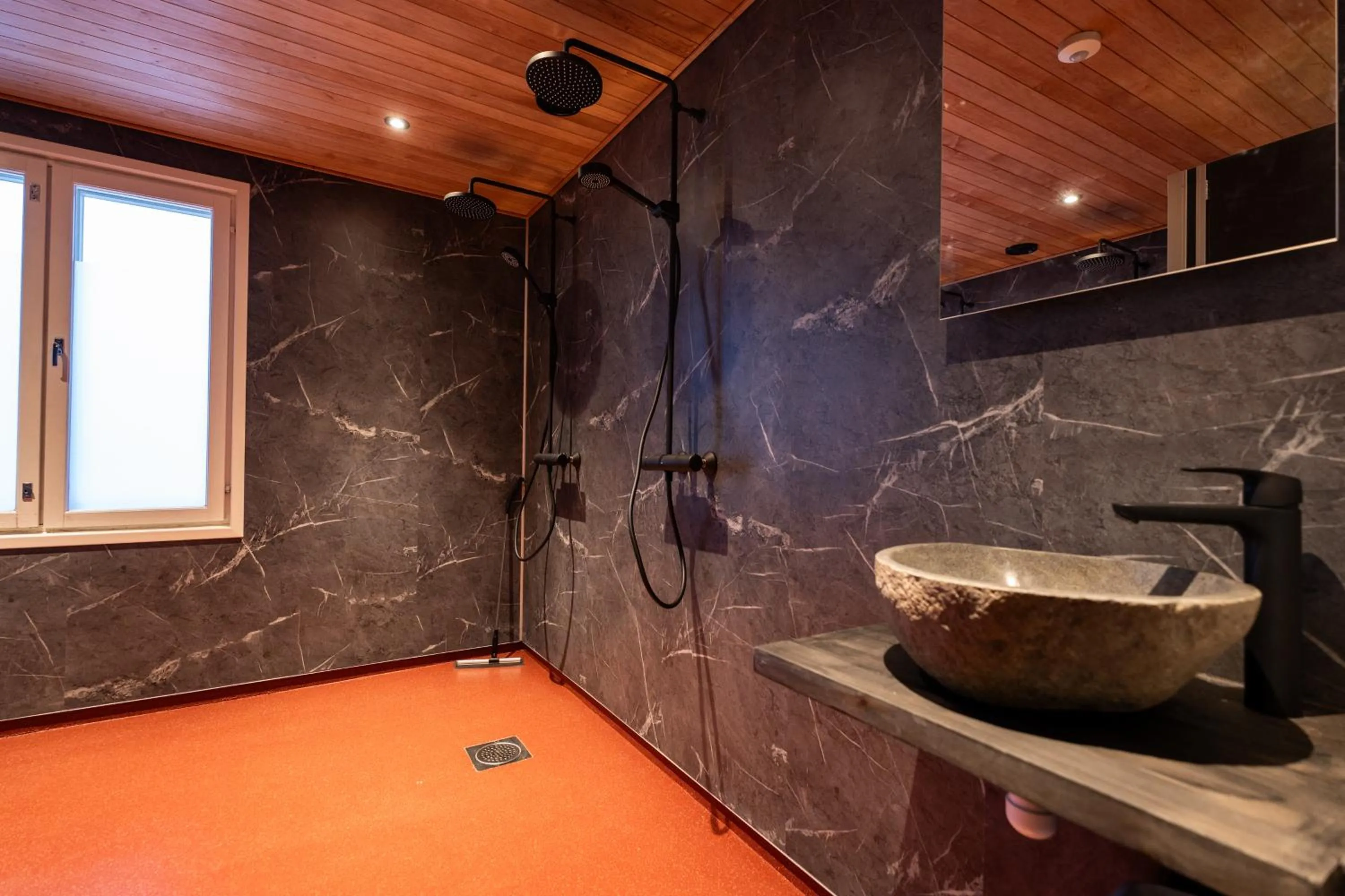 Shower in Arctic Guesthouse & Igloos