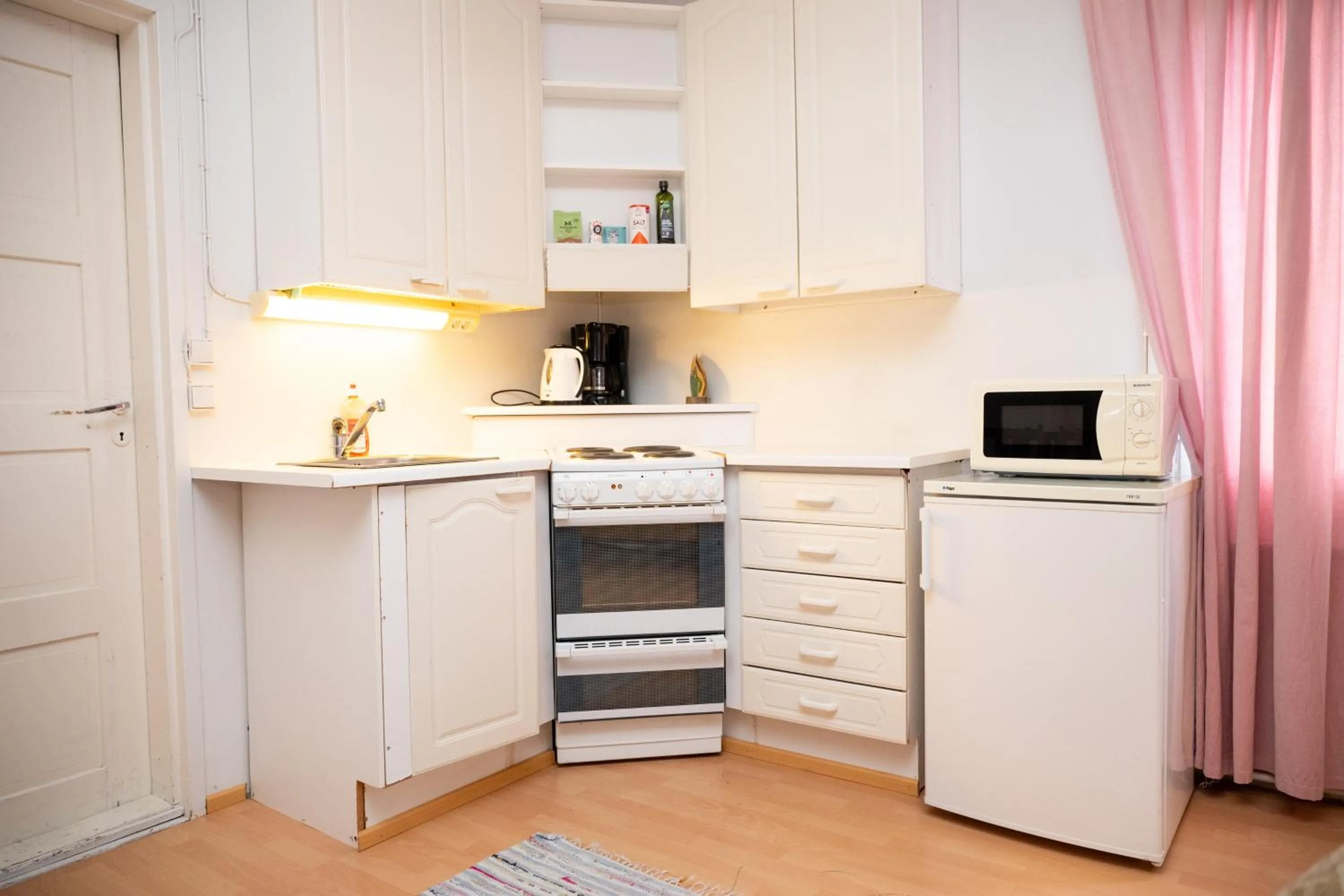 Kitchen or kitchenette in Arctic Guesthouse & Igloos