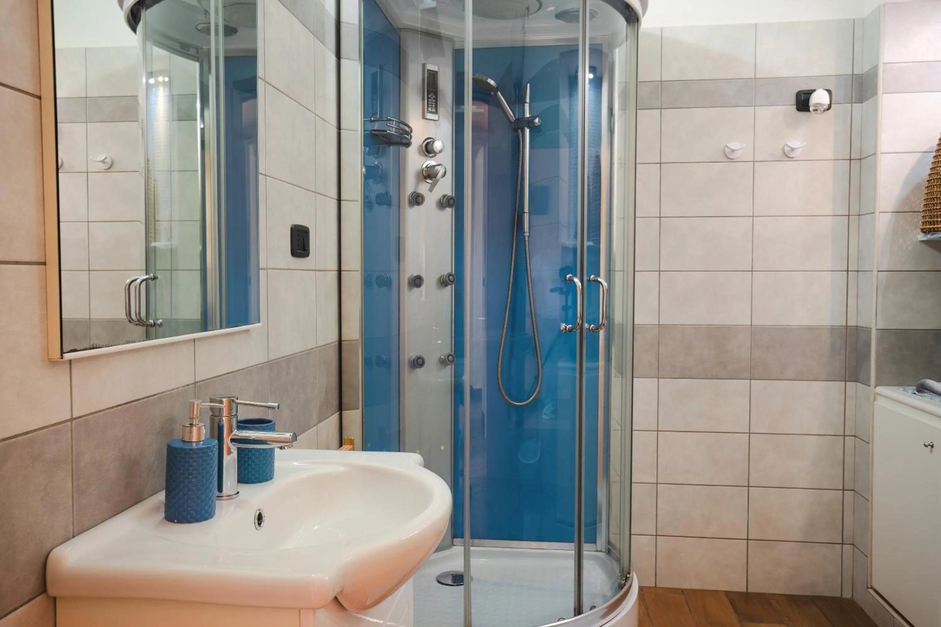 Shower in B&B L'Albero Dei Limoni