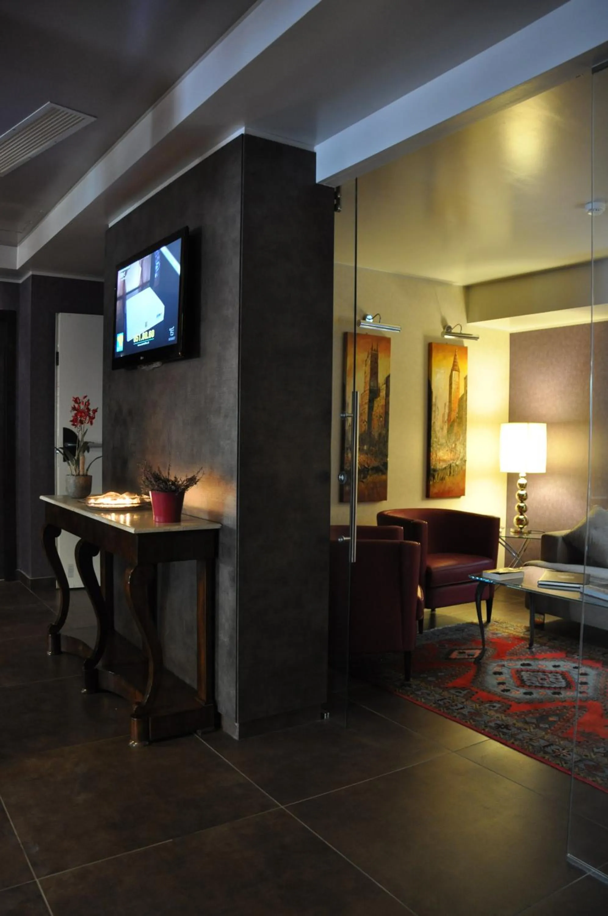 TV and multimedia in Rome Airport Hotel Fiumicino