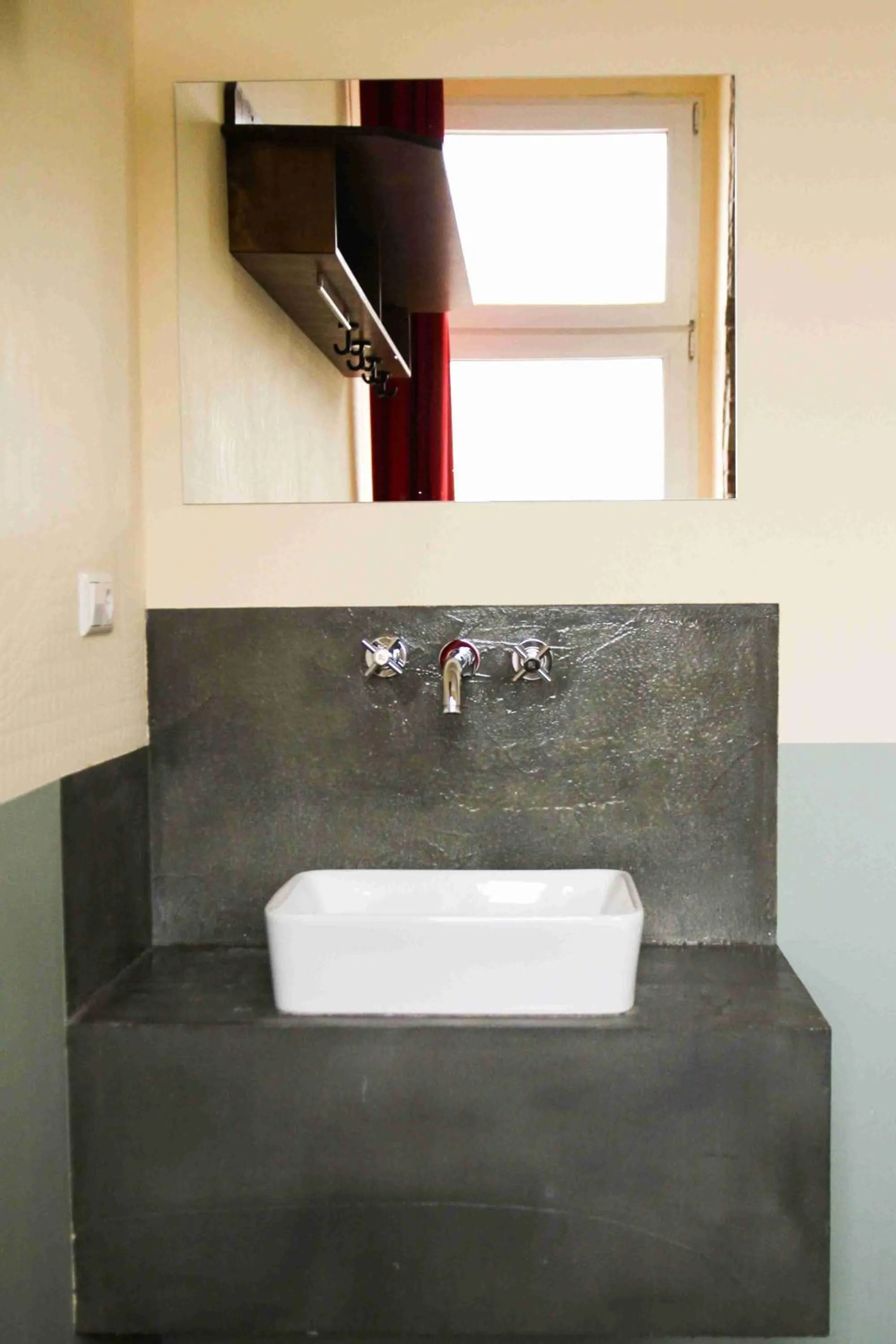 Decorative detail in Sunflower Hostel Berlin