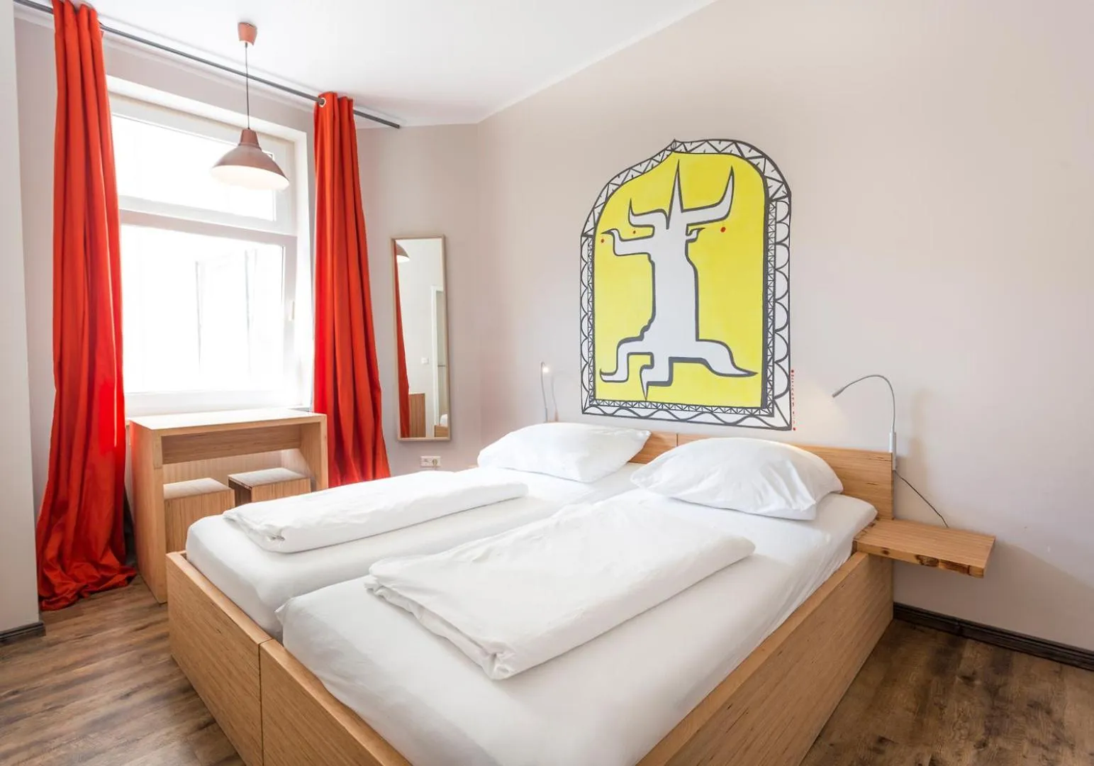 Photo of the whole room, Bed in Sunflower Hostel Berlin