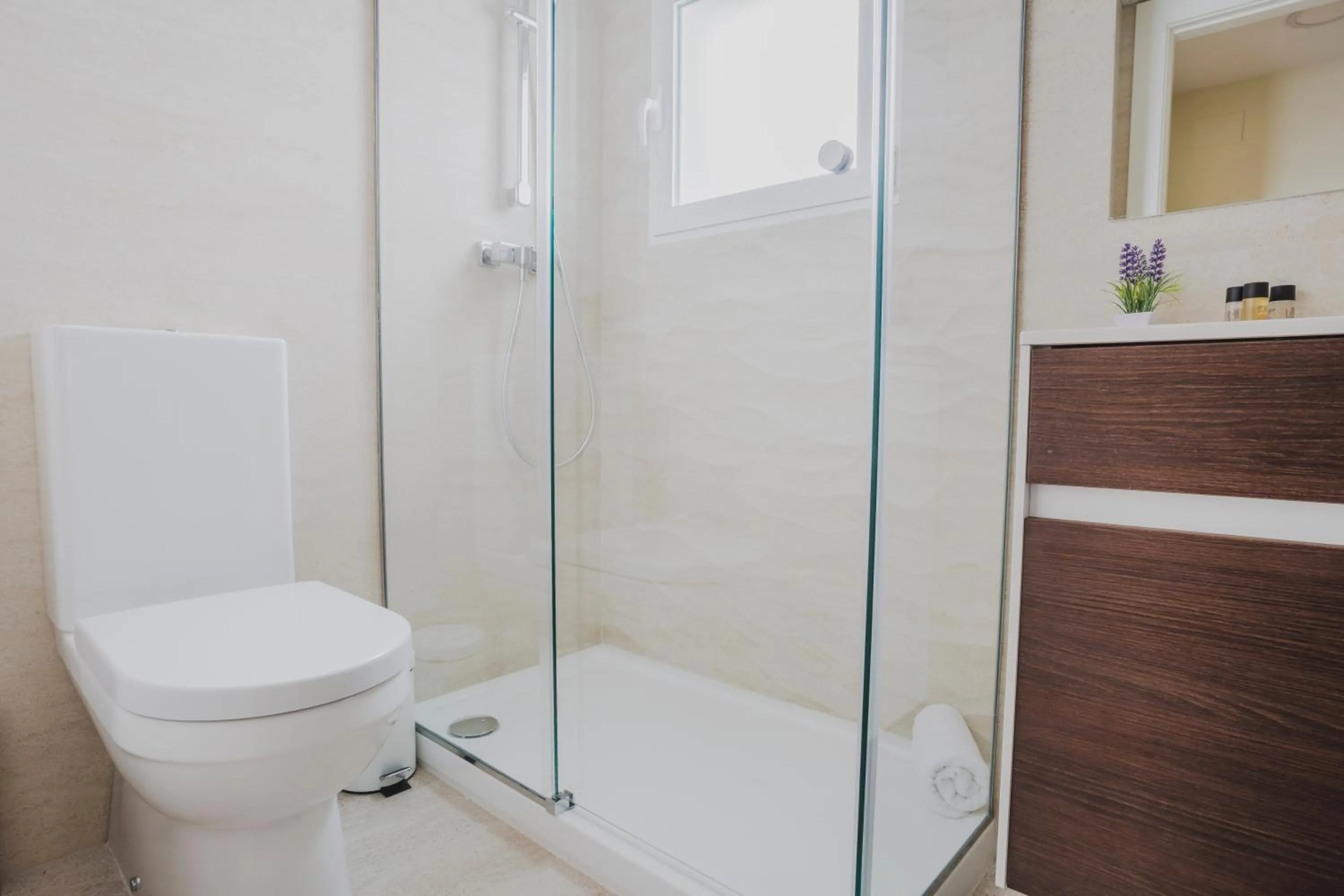 Bathroom in HQ Rooms Apartments San Vicente