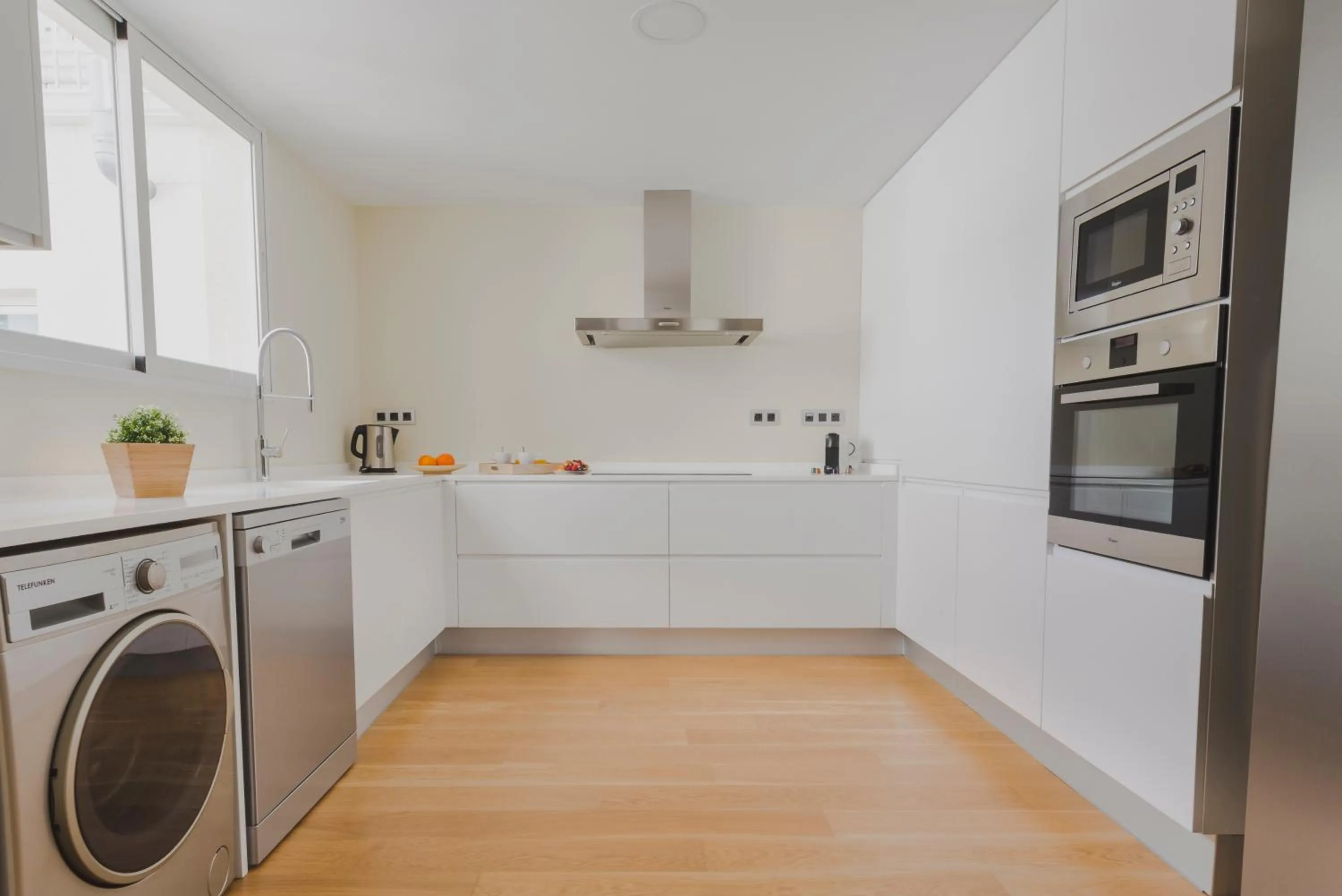 Kitchen or kitchenette in HQ Rooms Apartments San Vicente