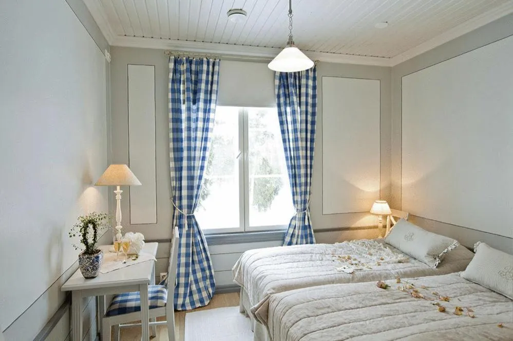 Photo of the whole room in Westerby Gård