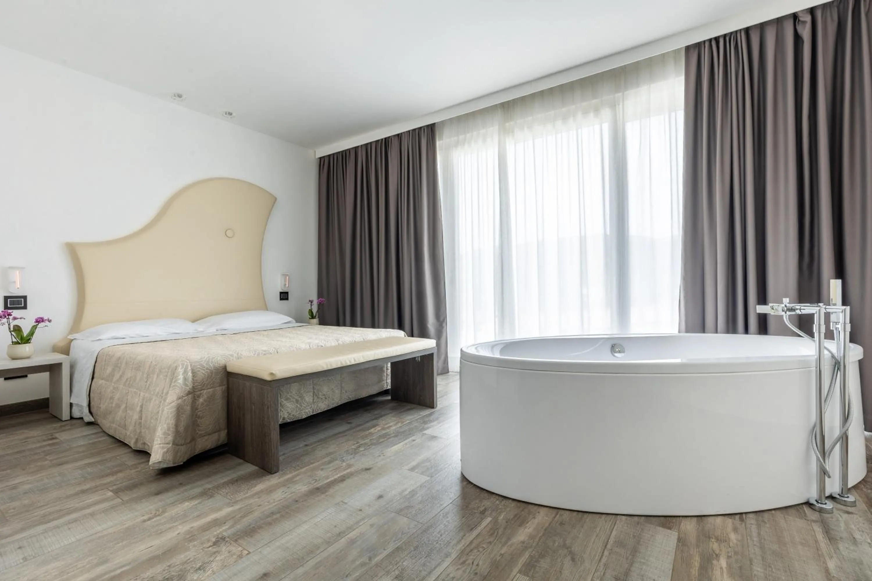 Bedroom, Bed in Hotel Italia