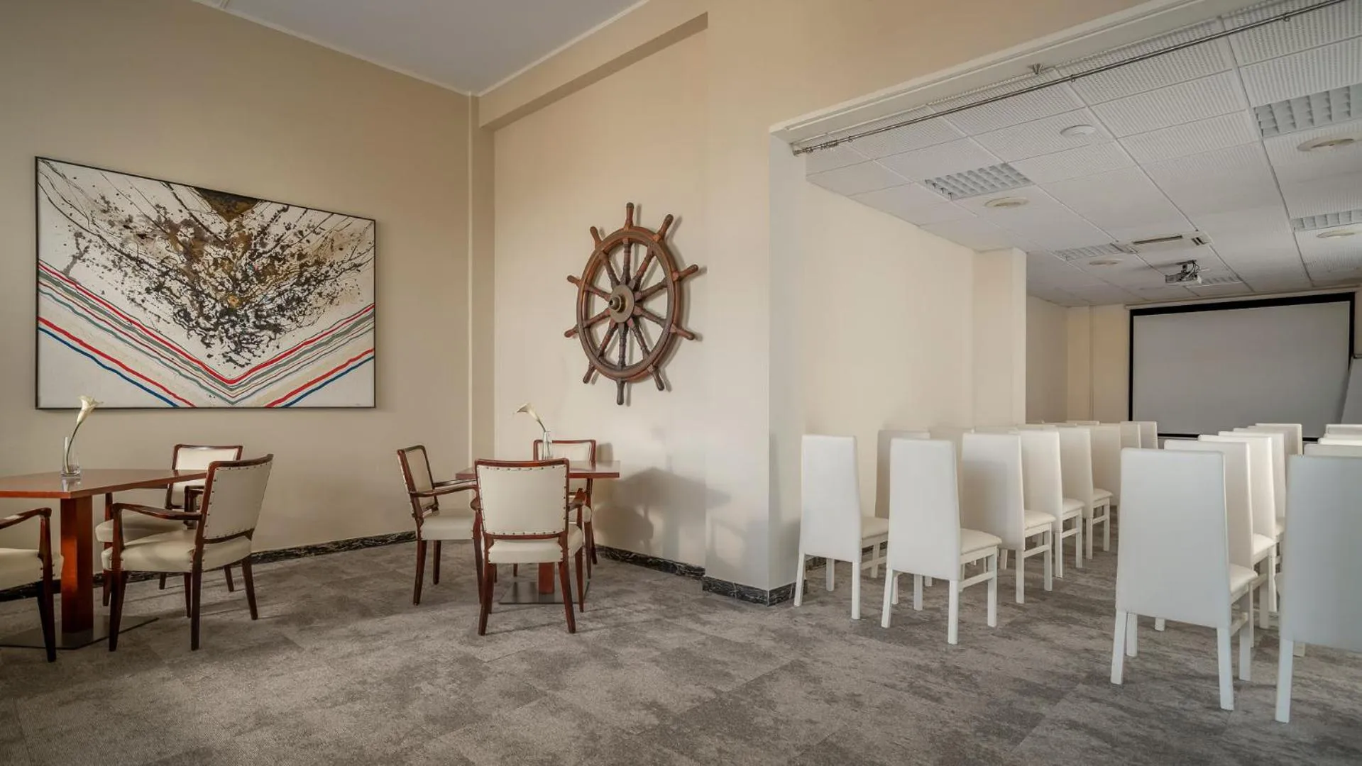 Business facilities in Europa Grand Hotel