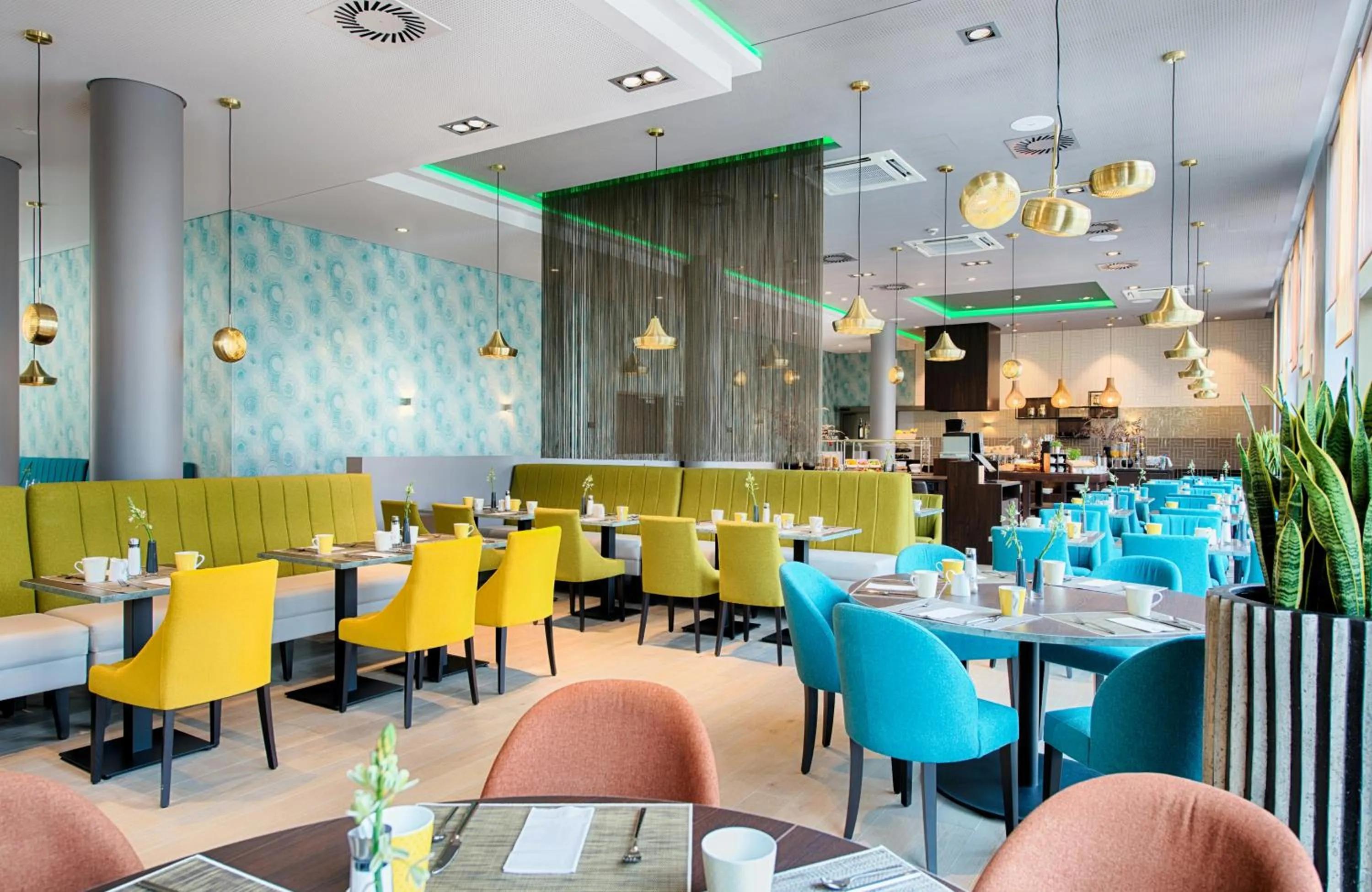 Breakfast in Leonardo Royal Hotel Ulm