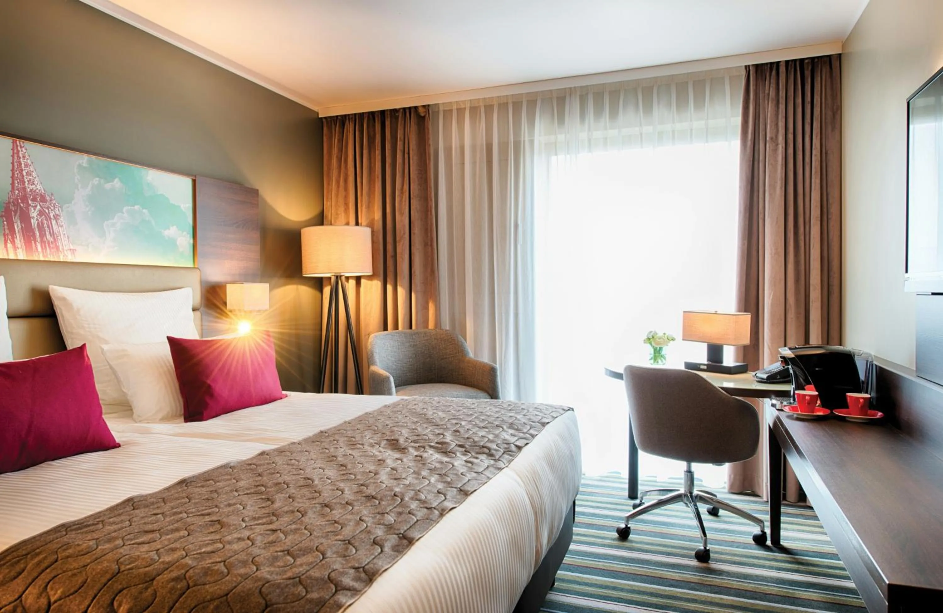 Photo of the whole room, Bed in Leonardo Royal Hotel Ulm