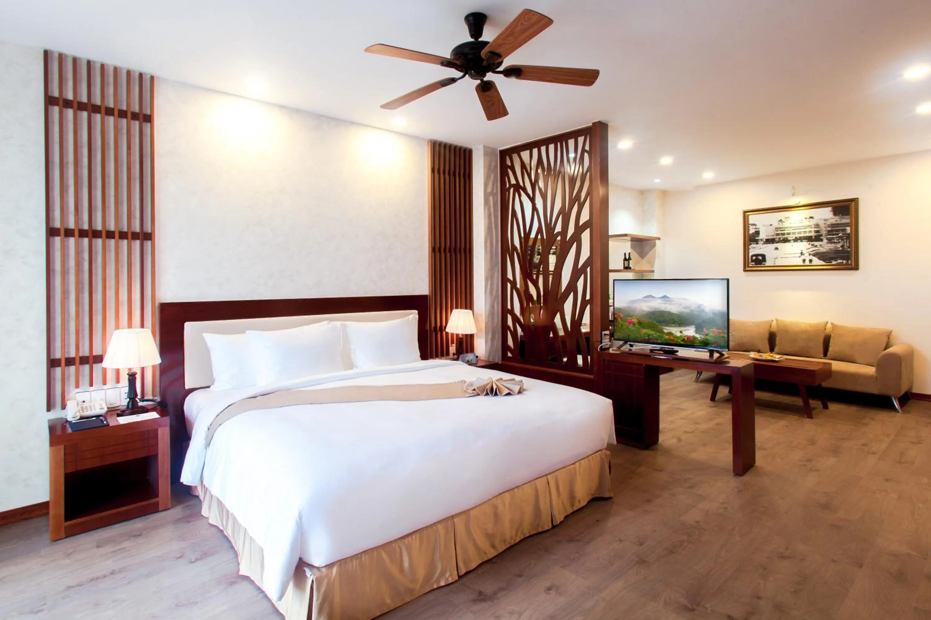 Bed in Ladalat Hotel