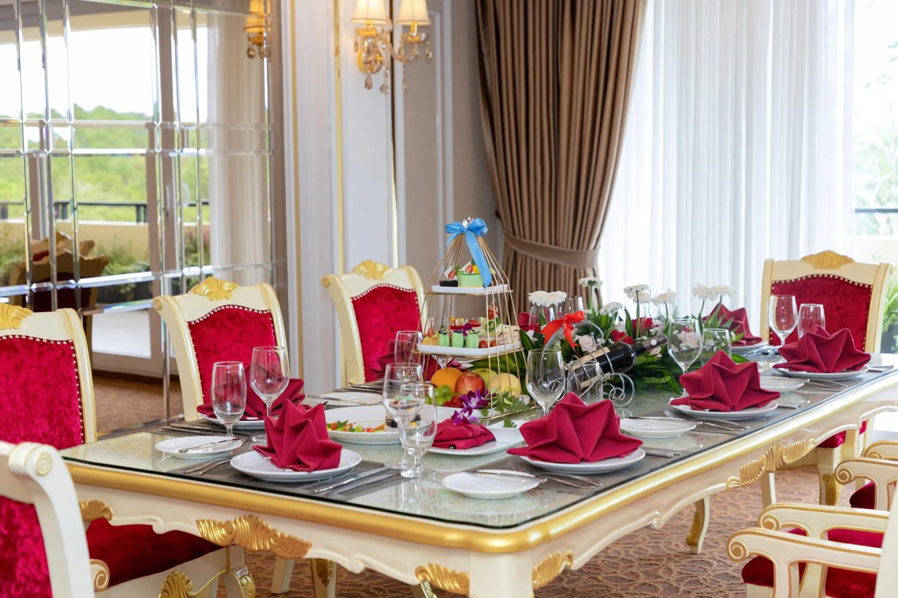 Living room in Ladalat Hotel