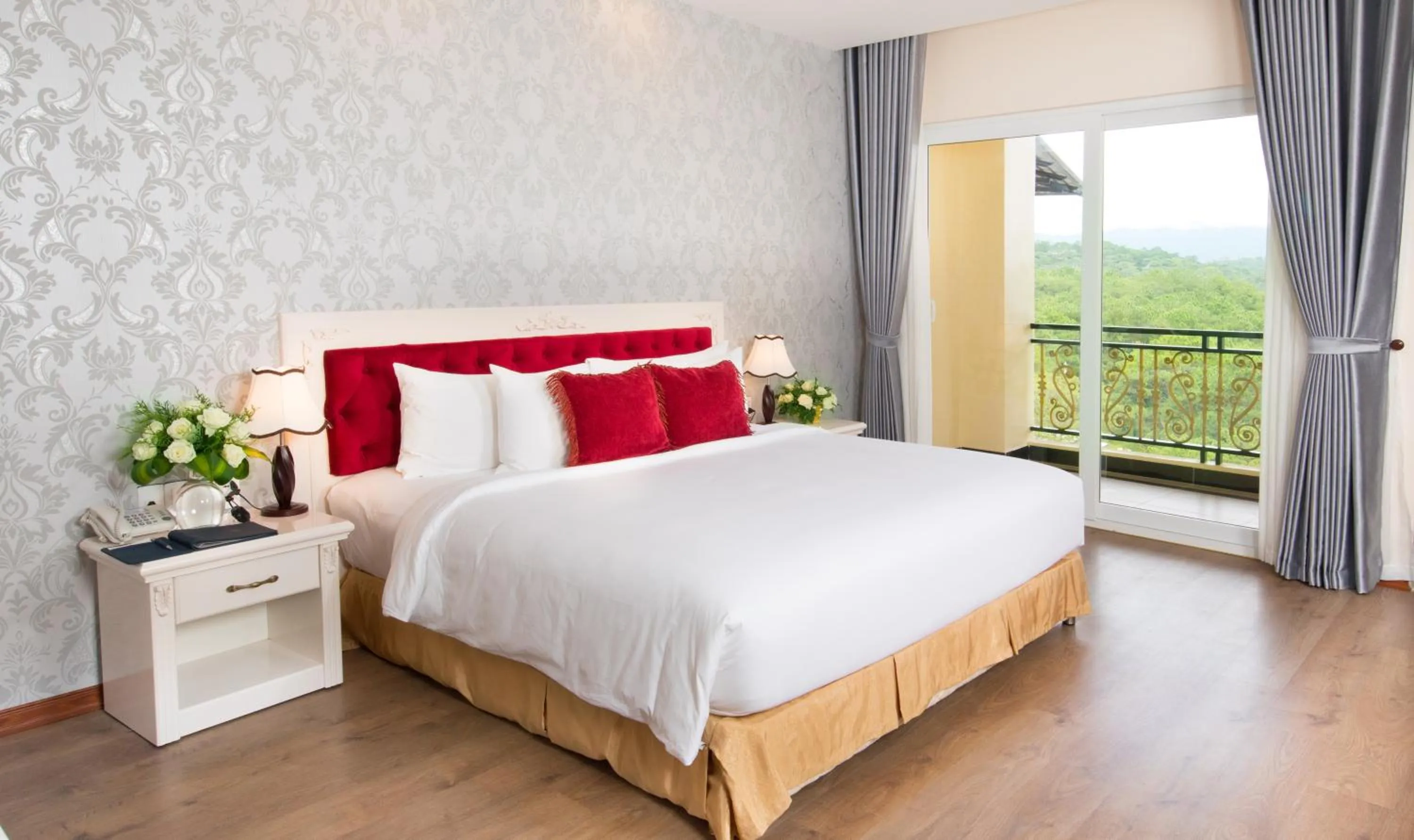 Bed in Ladalat Hotel