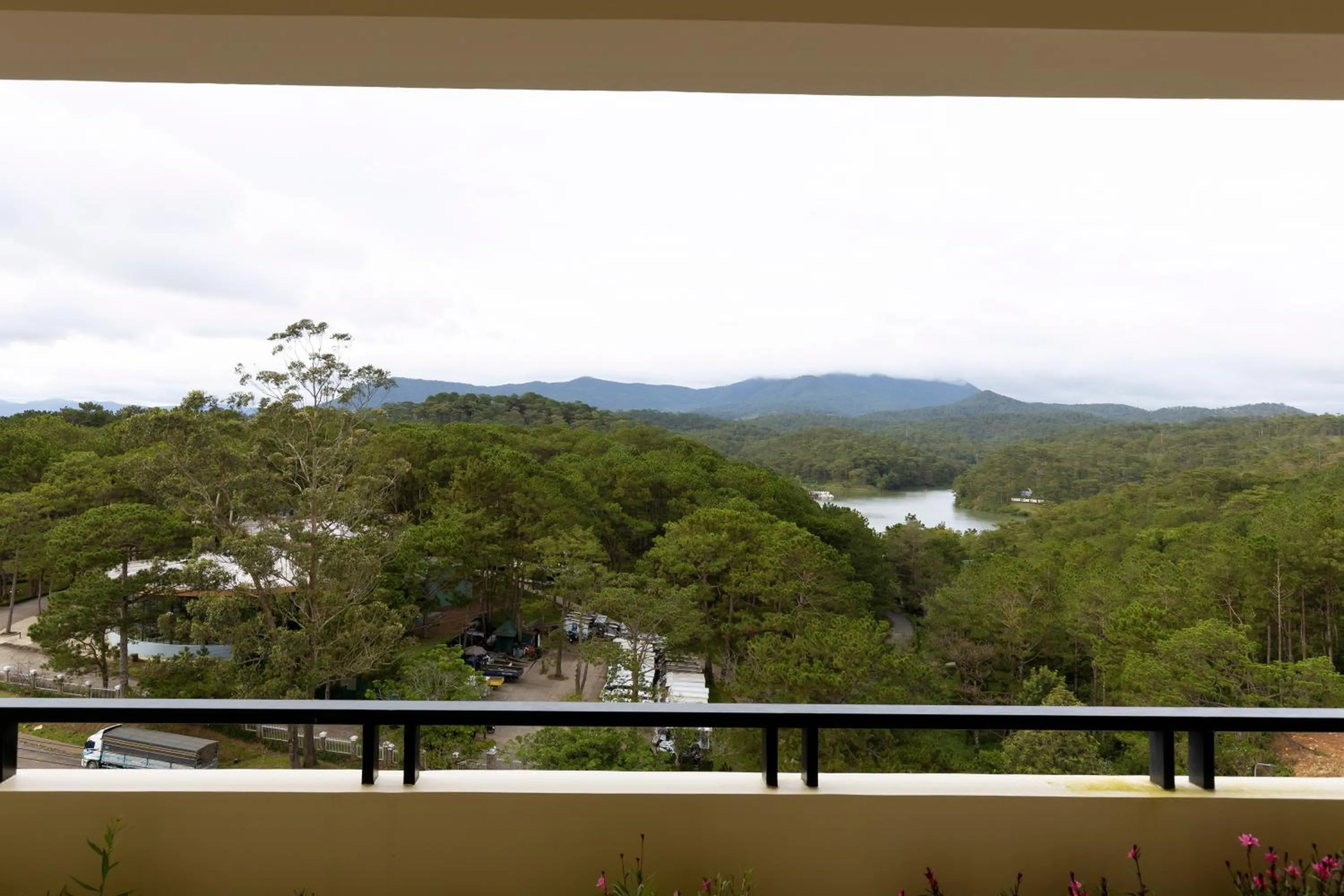Nearby landmark in Ladalat Hotel