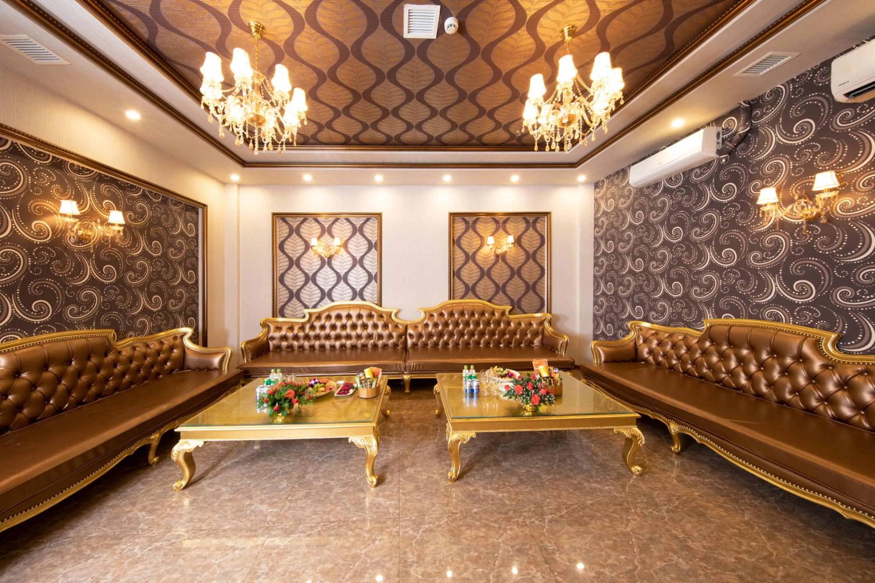 Karaoke in Ladalat Hotel