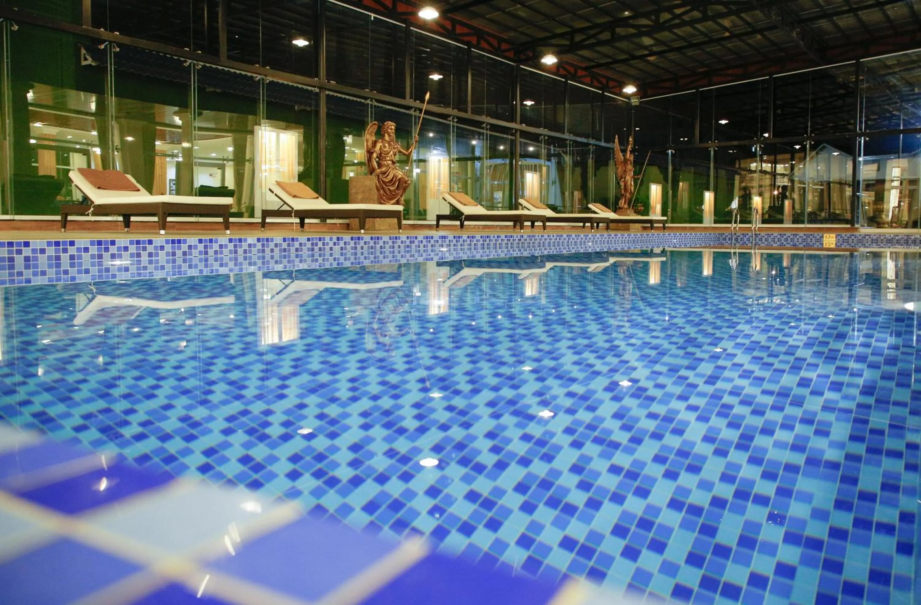 Pool view in Ladalat Hotel