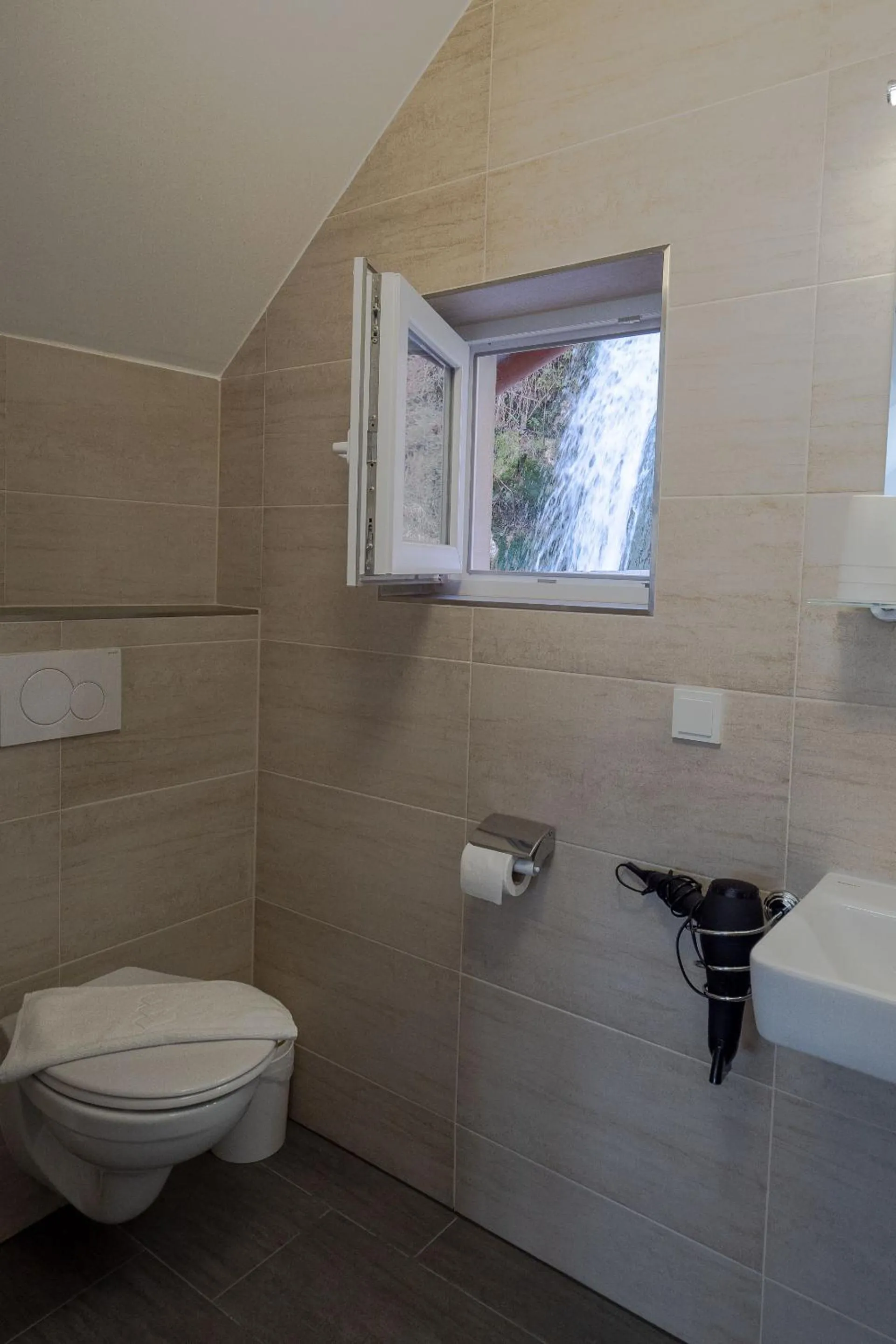 Bathroom in B&B Hotel Heimgartl