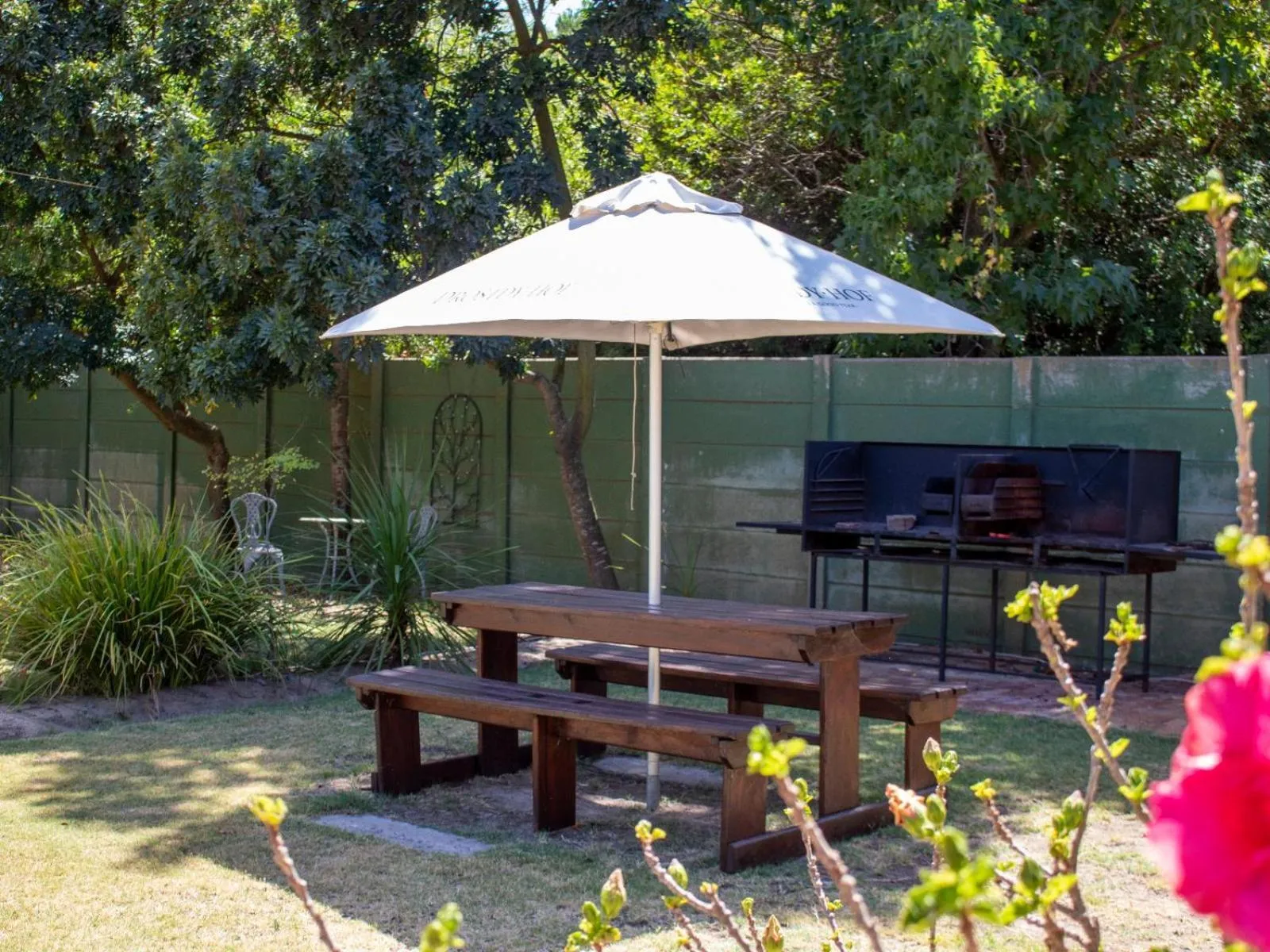 BBQ facilities in New Hunters Moon