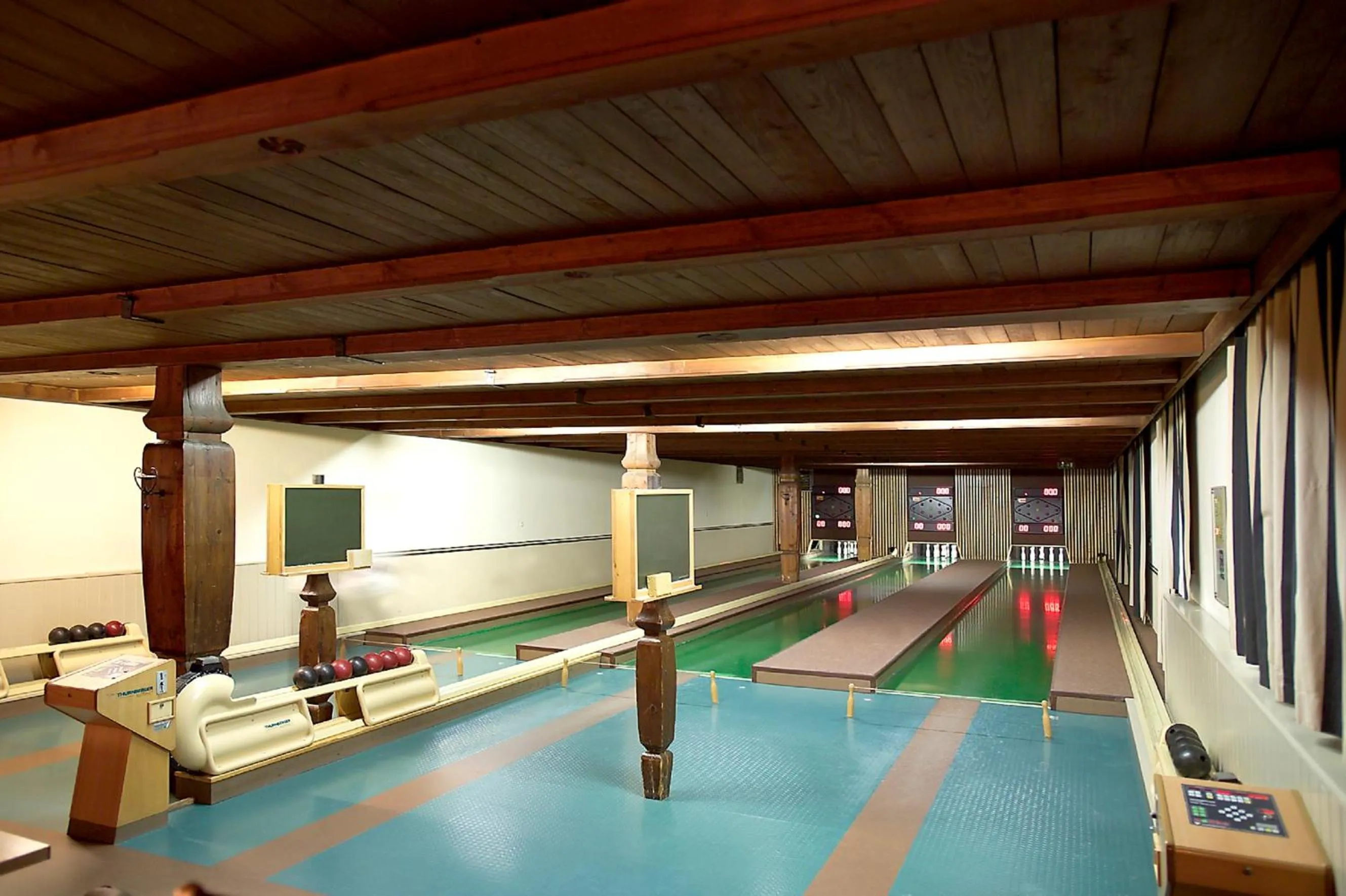 Bowling in Hotel Linde