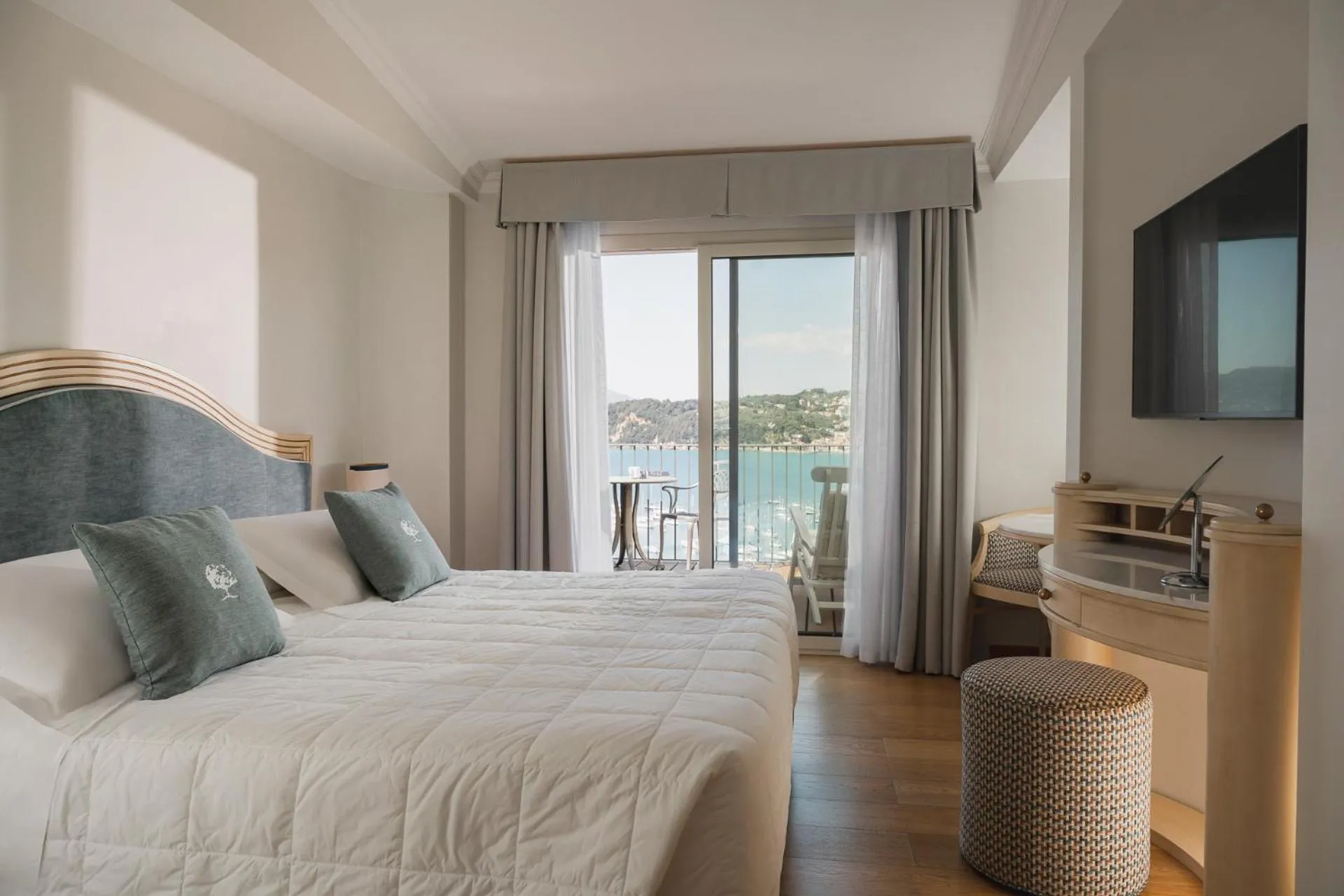 Bedroom, Bed in Doria Park Hotel