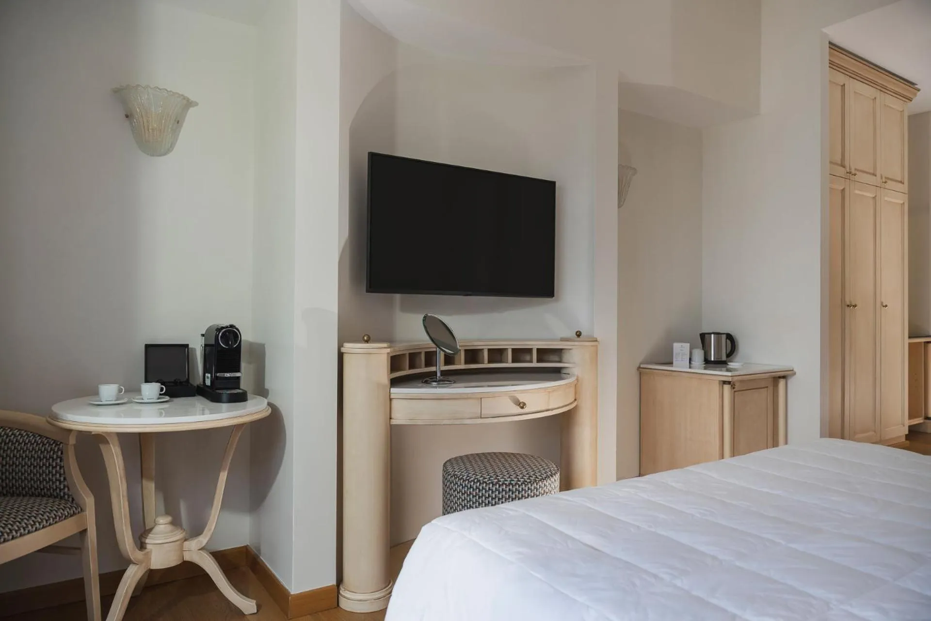 Bedroom, Bed in Doria Park Hotel