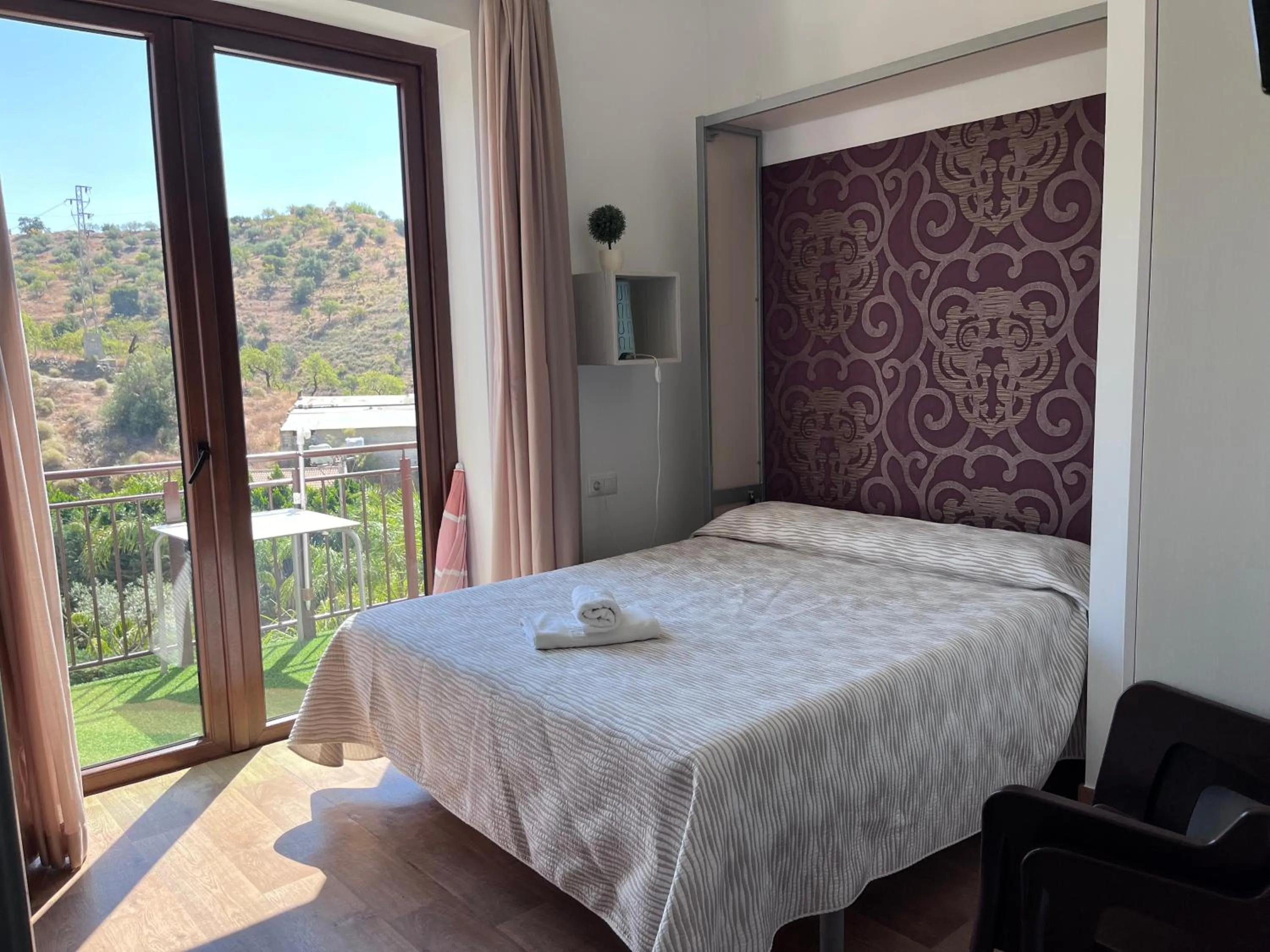 Bed in Balcones de Bentomiz