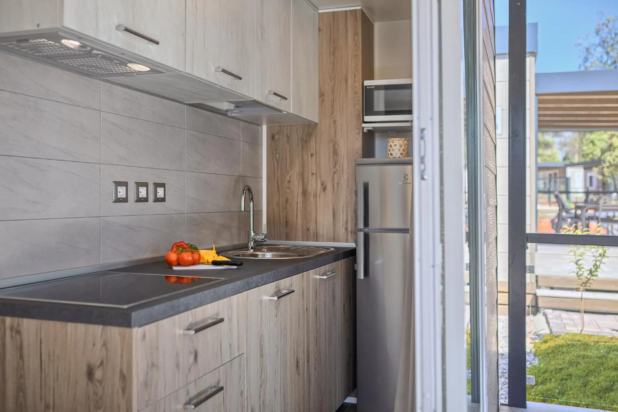 Kitchen or kitchenette in Mobile Homes Camping Santa Marina, Lanterna