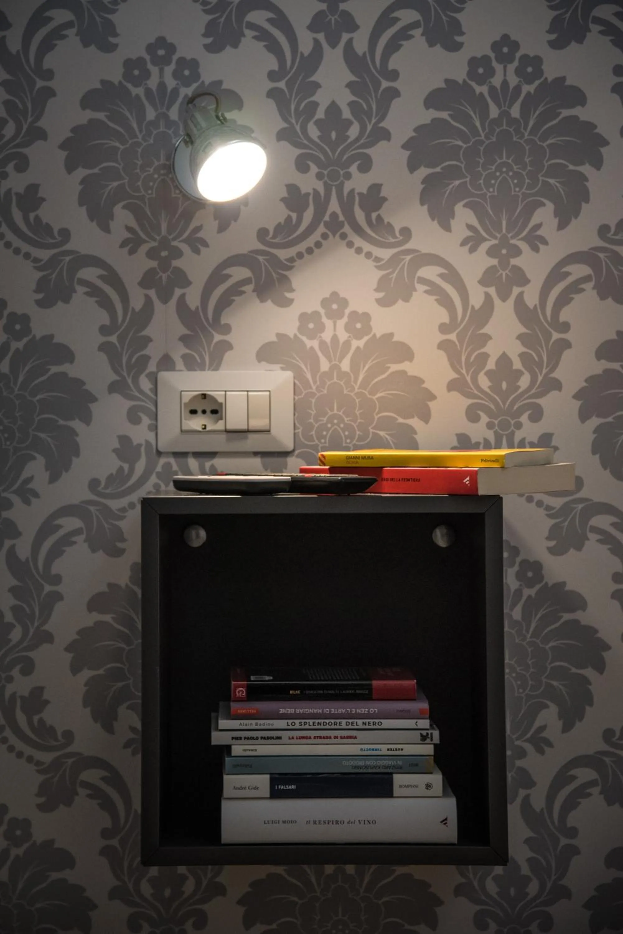 Bedroom in Inside Roma Rooms