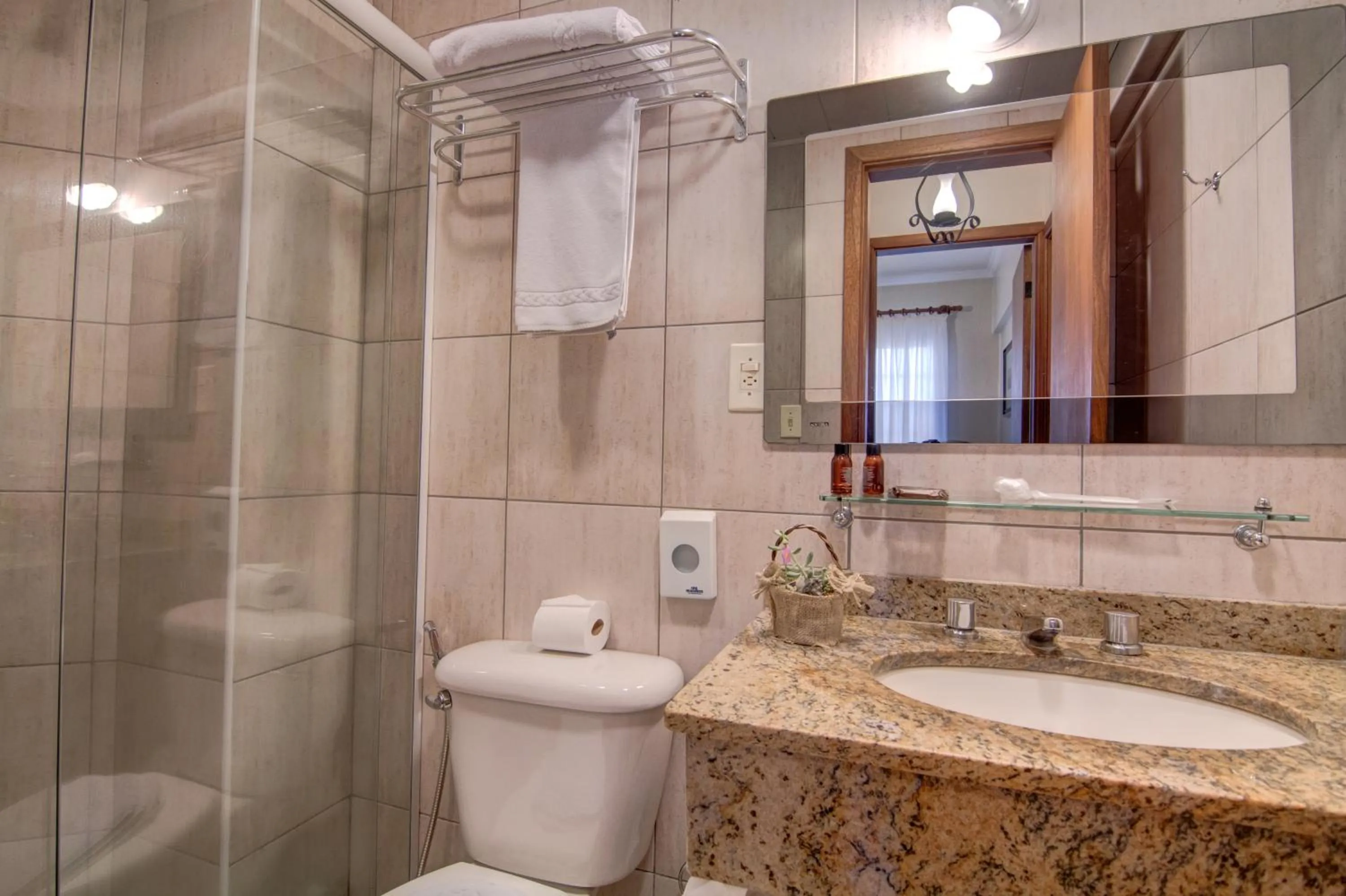 Toilet in Hotel Palazzo Reale