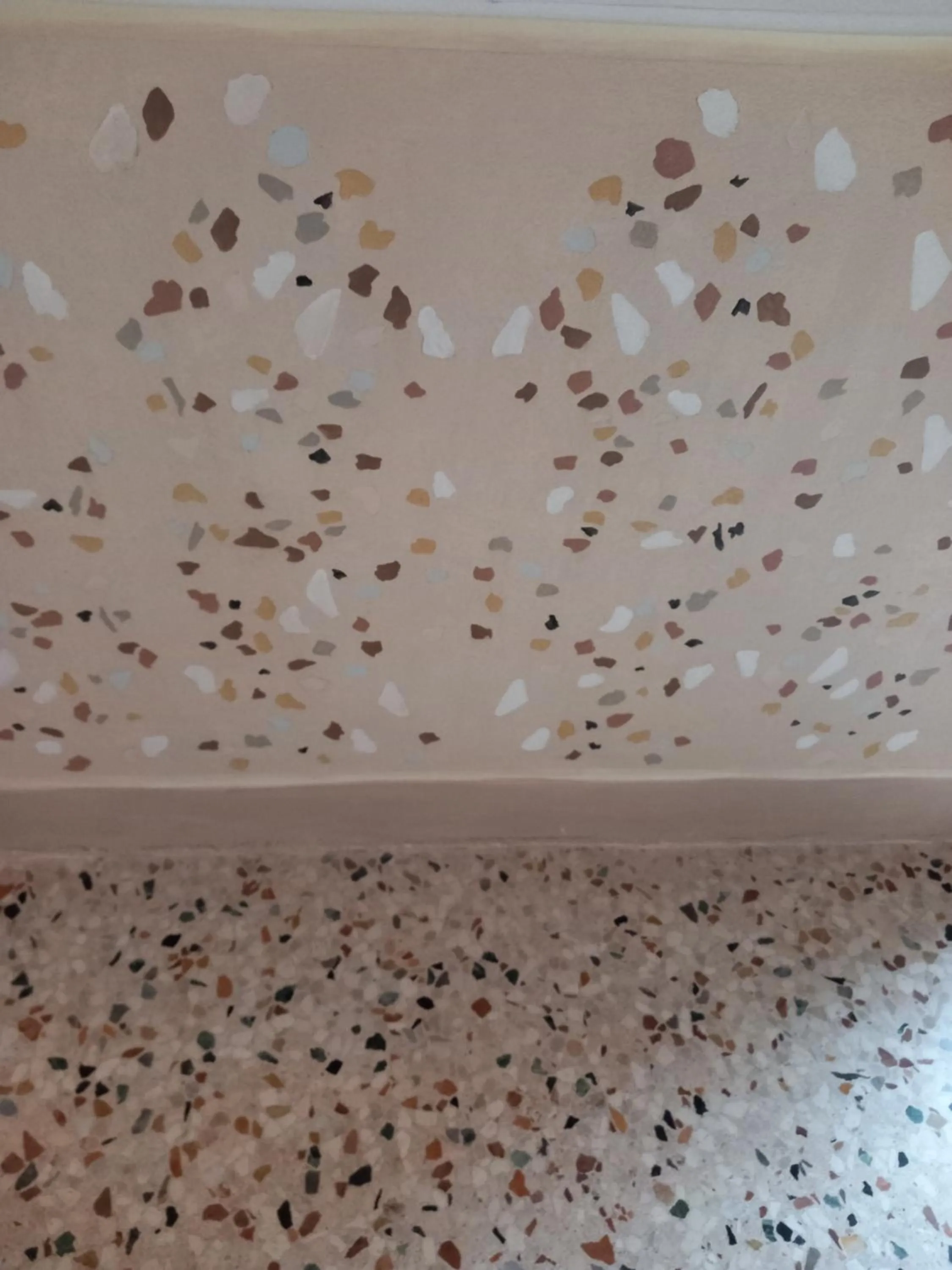 Inner courtyard view in Albergo Giulia Gonzaga