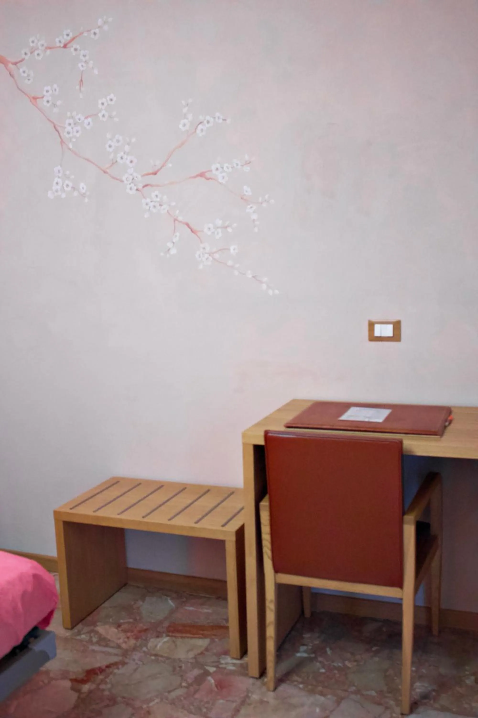 Bedroom in Albergo Giulia Gonzaga