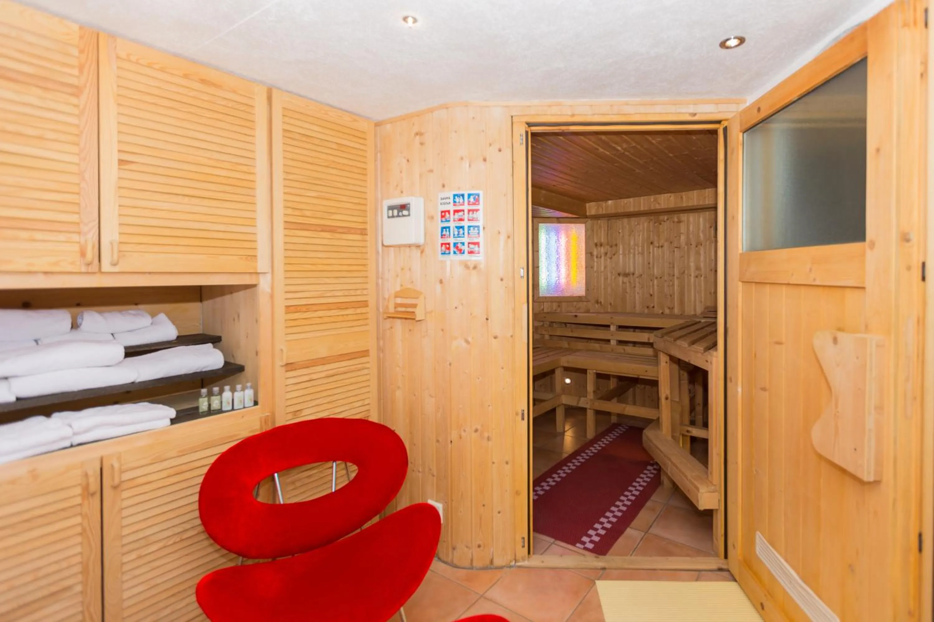 Sauna, Bed in DEVA Hotel Kaiserblick