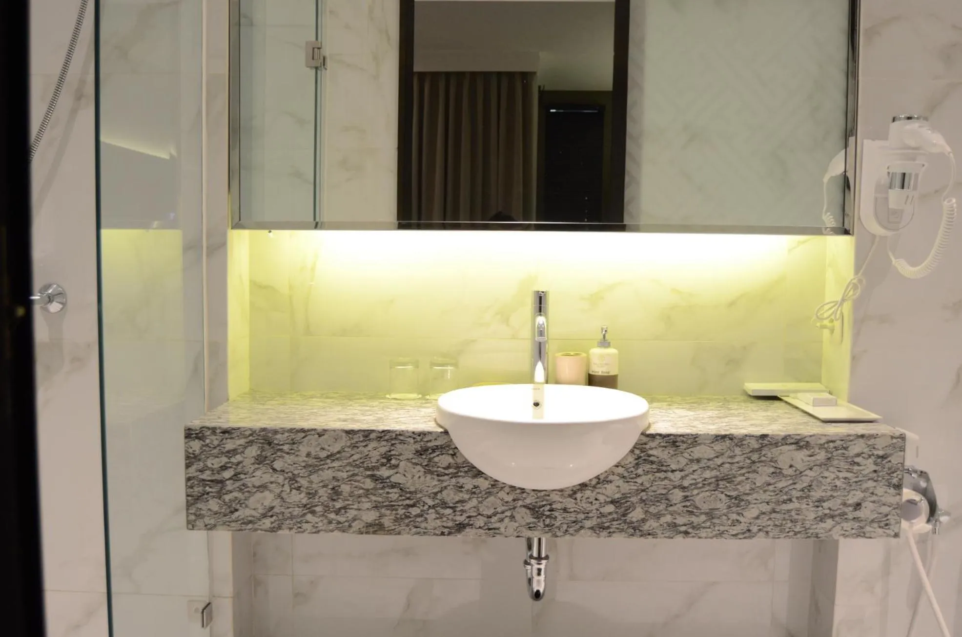 Amanuba Hotel & Resort Rancamaya