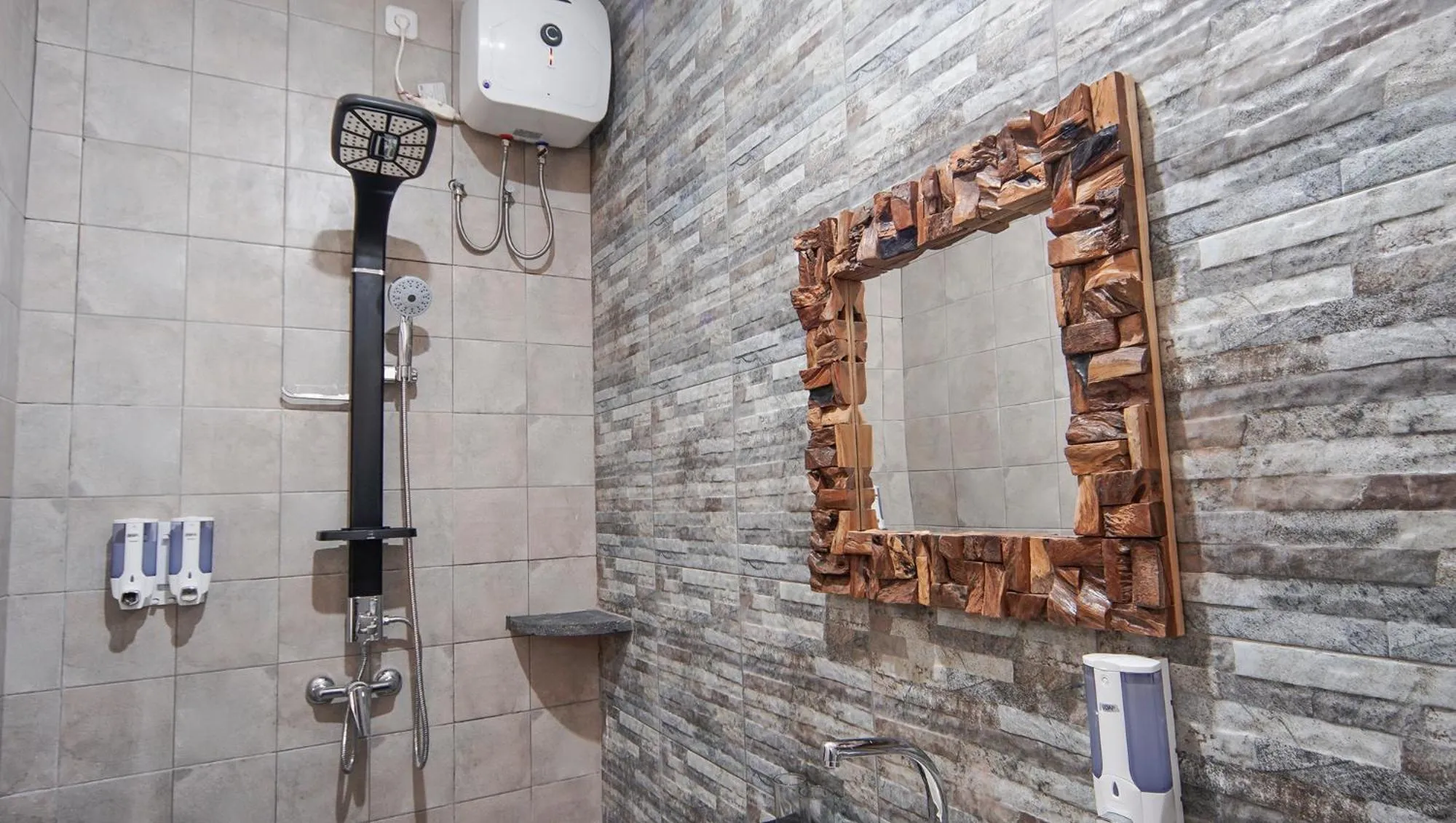 Bintang Darmawan Villa (BDV)