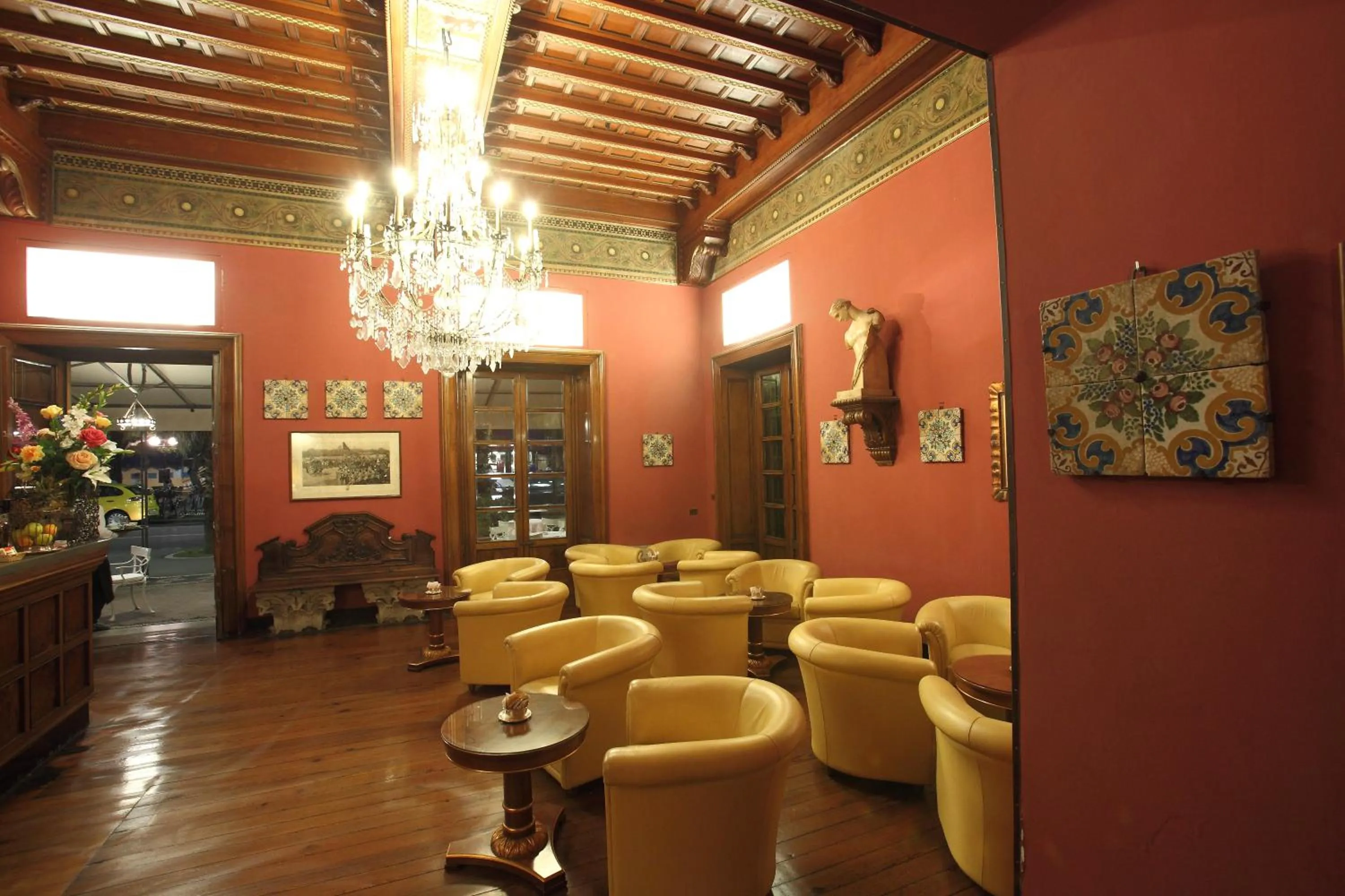 Lounge or bar in Grand Hotel Villa Balbi