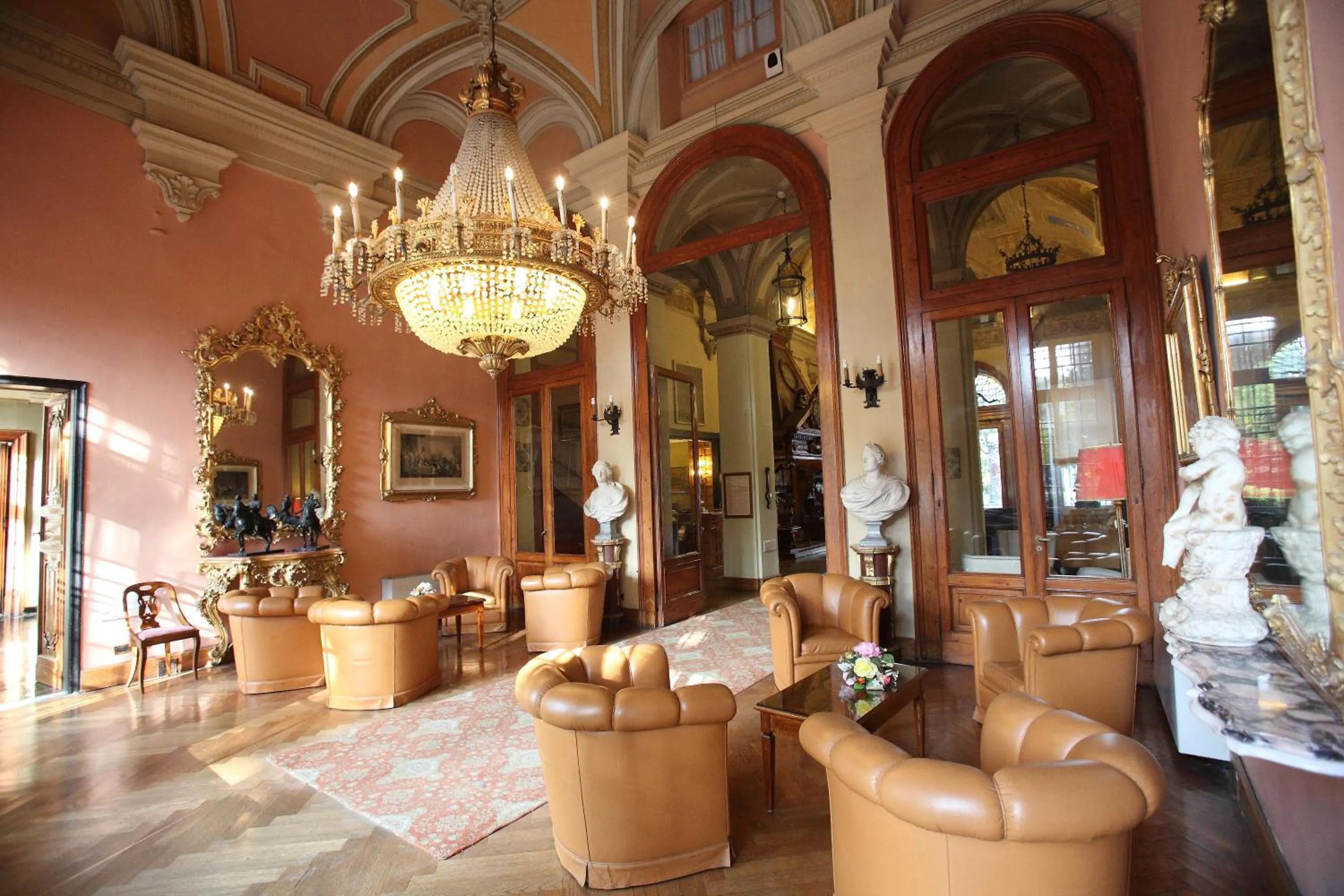 Lounge or bar in Grand Hotel Villa Balbi